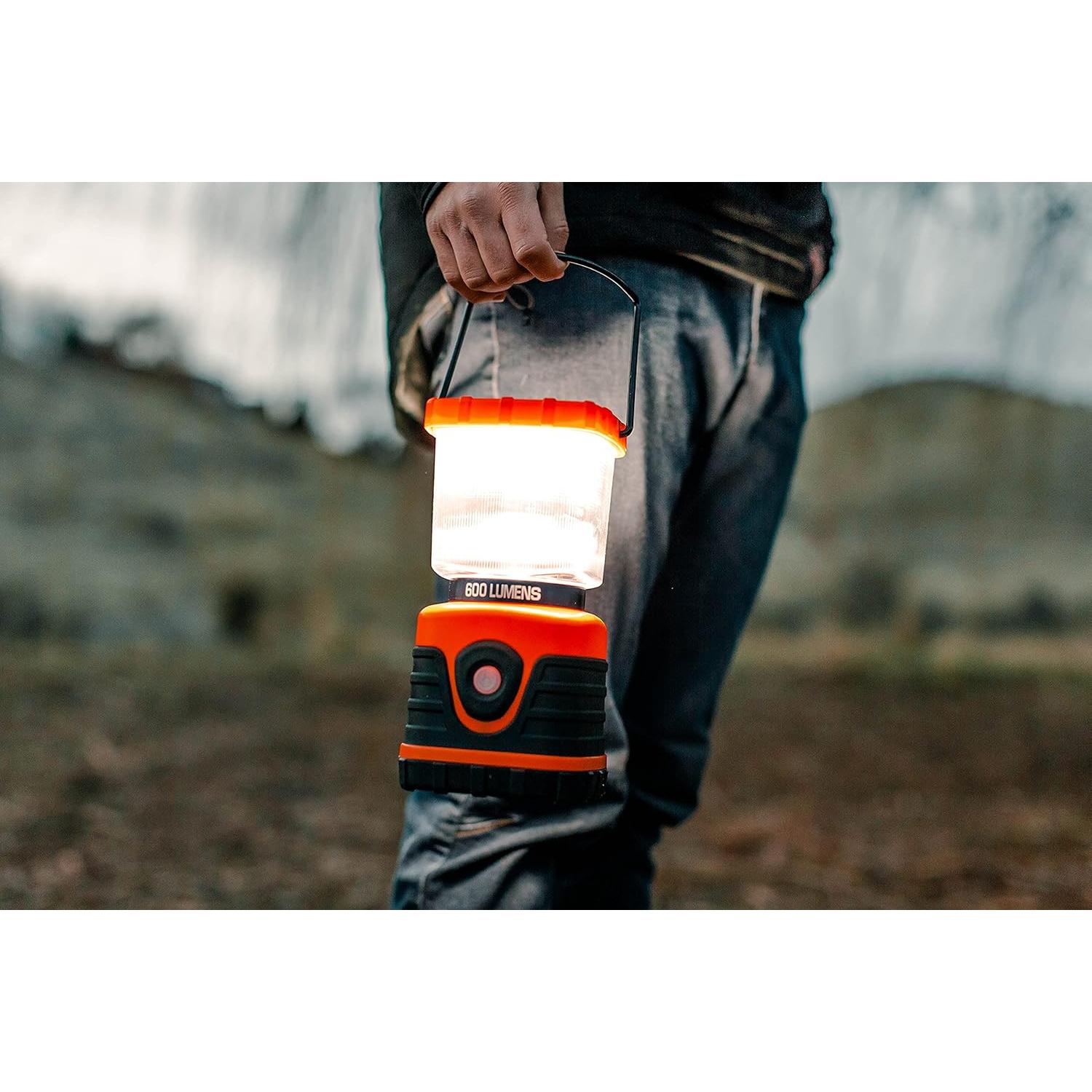 Linterna Solar Stansport 600 Lúmenes Recargable 5W