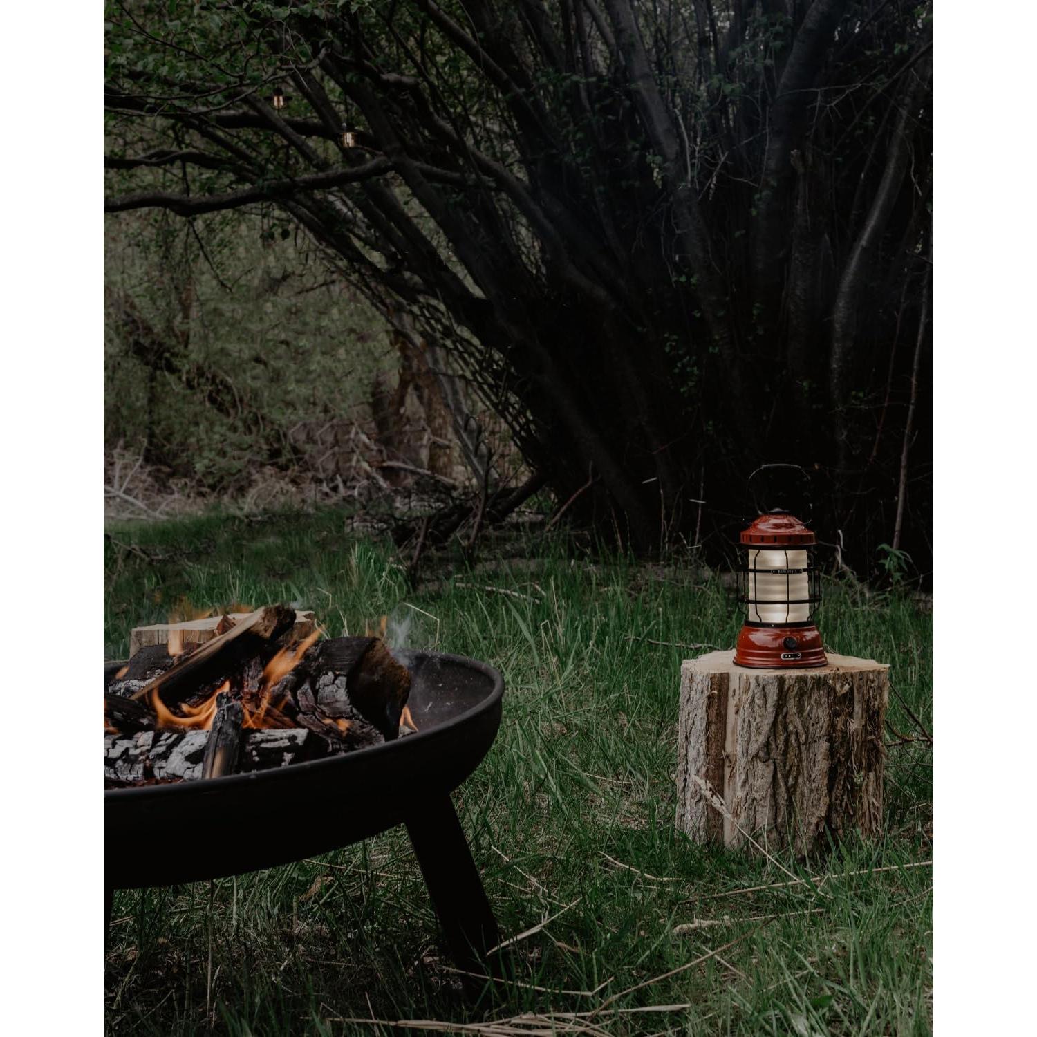 Linterna LED Recargable Barebones Roja - Luz Camping Ajustable