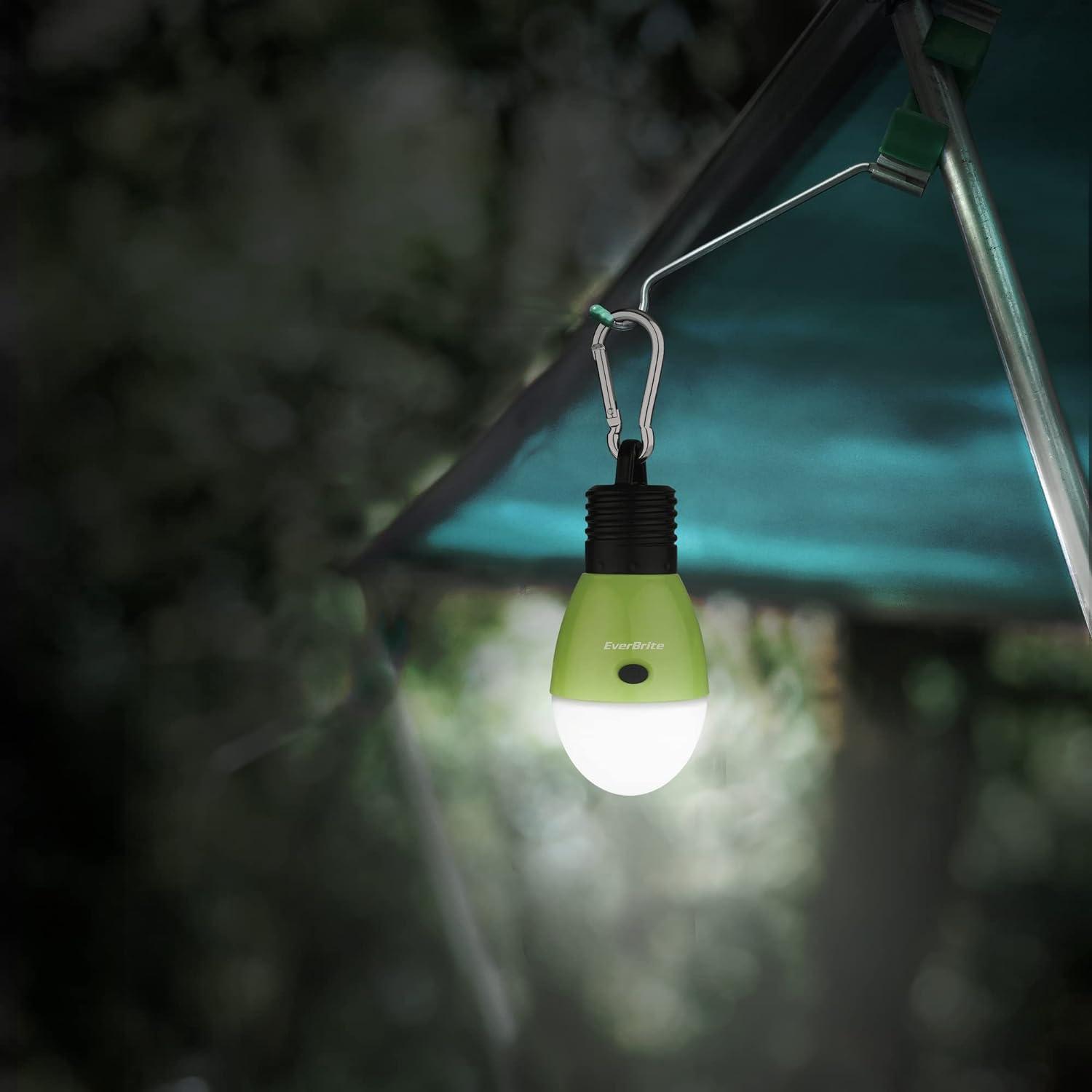 Luz de Camping Recargable EverBrite Verde, 150 Lúmenes, 3 Modos