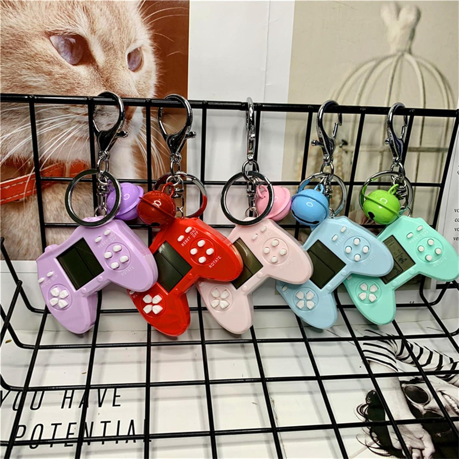 Retro Classic Game Console Pendant Keychain Playable Electronic Miniature Handheld Mini Games Machine with Keychain Ring Gift (K5)