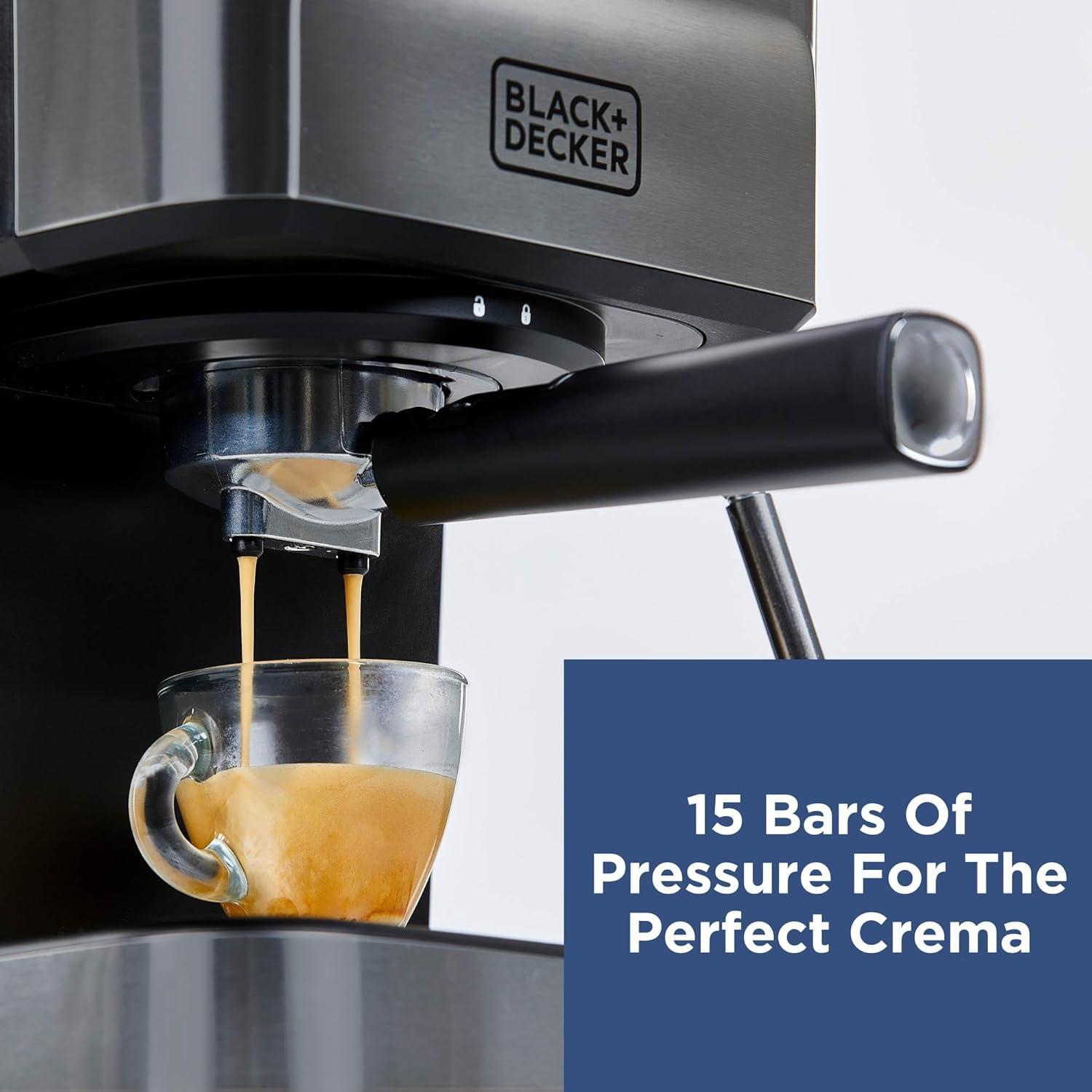 Máquina de Espresso BLACK+DECKER 15 Bar con Espumador