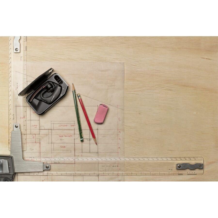 Voyager 5200 UC USB-A Bluetooth Headset +BT700 Adapter