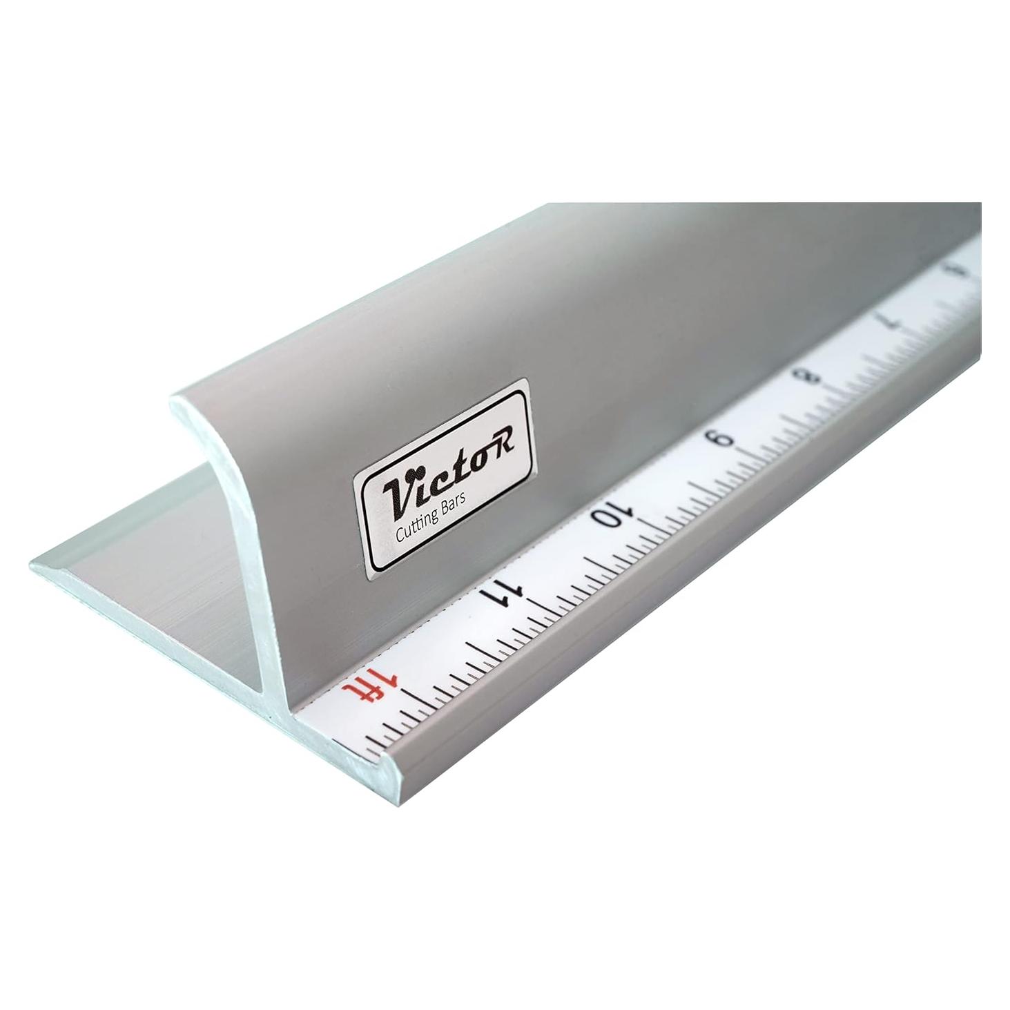 Regla de Corte de Aluminio Victor 30 cm con Bisel de Protección