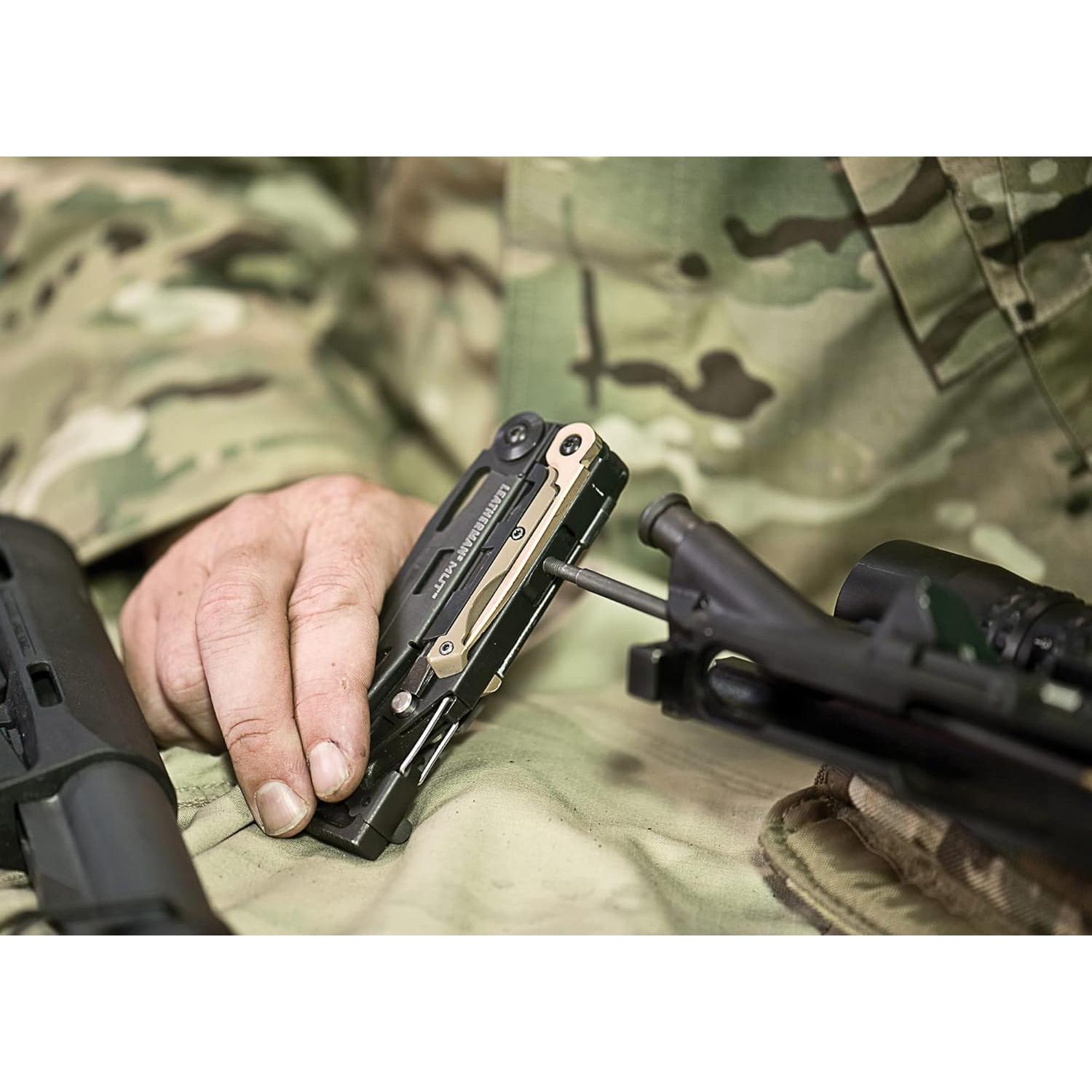 Multiherramienta Leatherman MUT con Funda MOLLE Negra 14 en 1