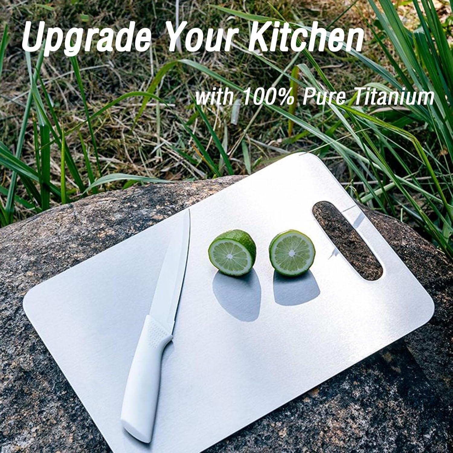 Tabla de Cortar de Titanio Puro Genérico 35.56x25.4 cm Doble Cara