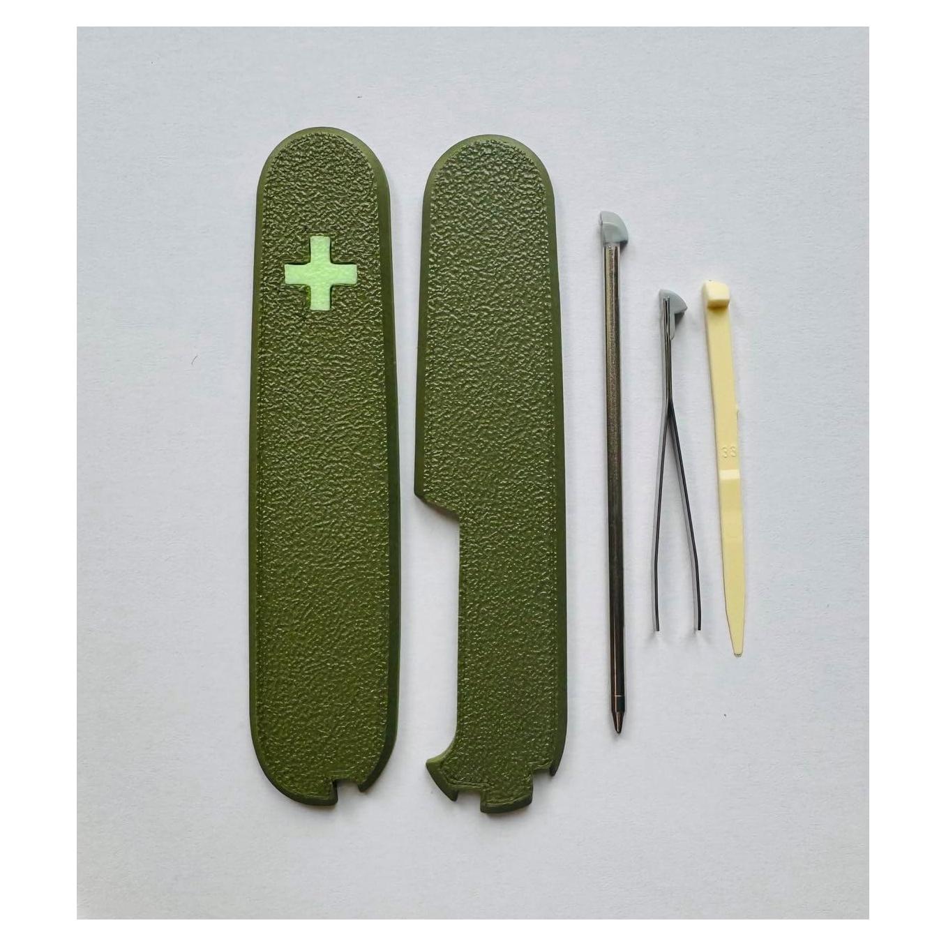 Cubiertas de Reemplazo Victorinox 91mm Verde Militar con Palillo y Pinzas