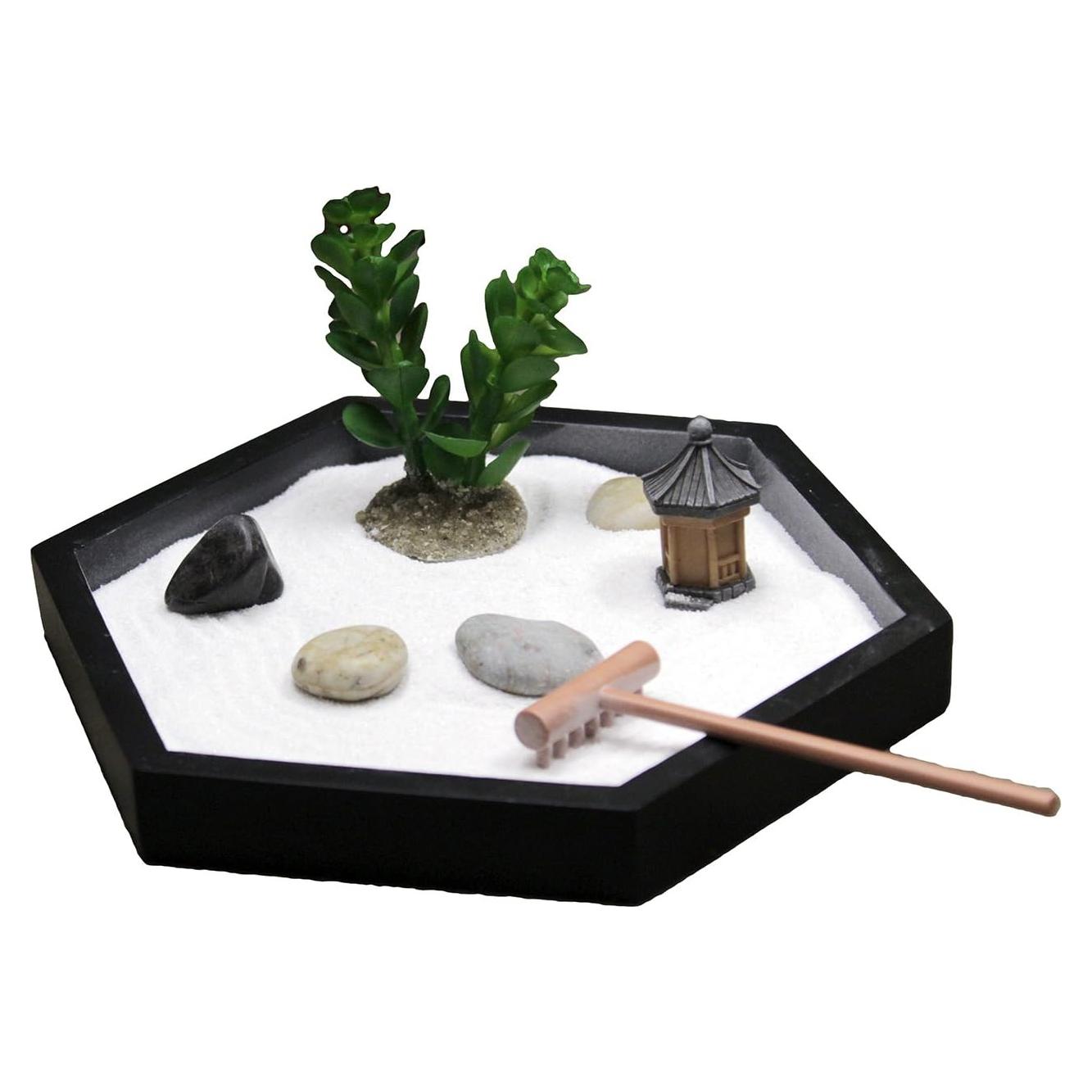 Kit Jardín Zen Mini Nature's Mark para Escritorio con Arena y Pagoda