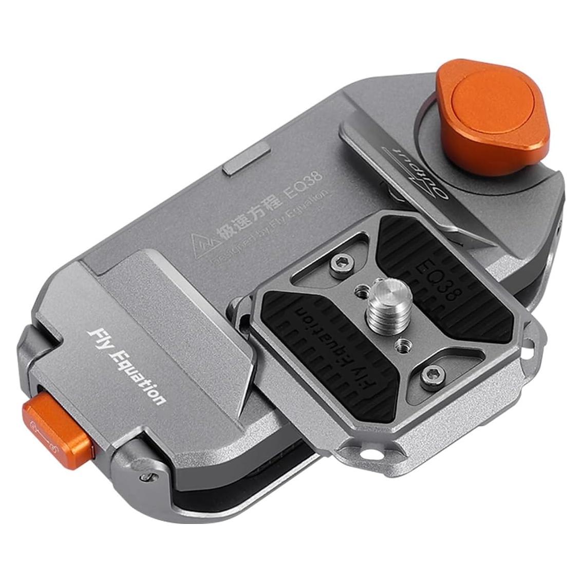 Clip de Mochila para Cámara EQ38 - Anticaída y Antideslizante