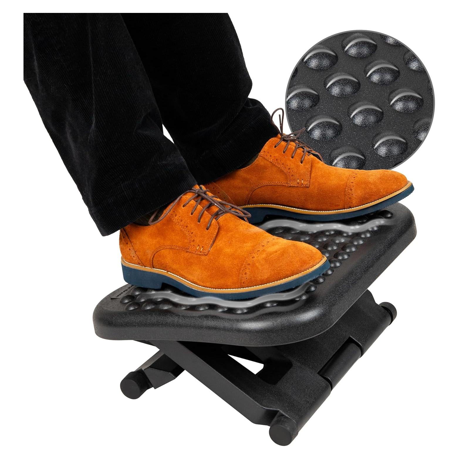 Reposa pies ergonómico Mind Reader ajustable 45.72x34.29cm negro