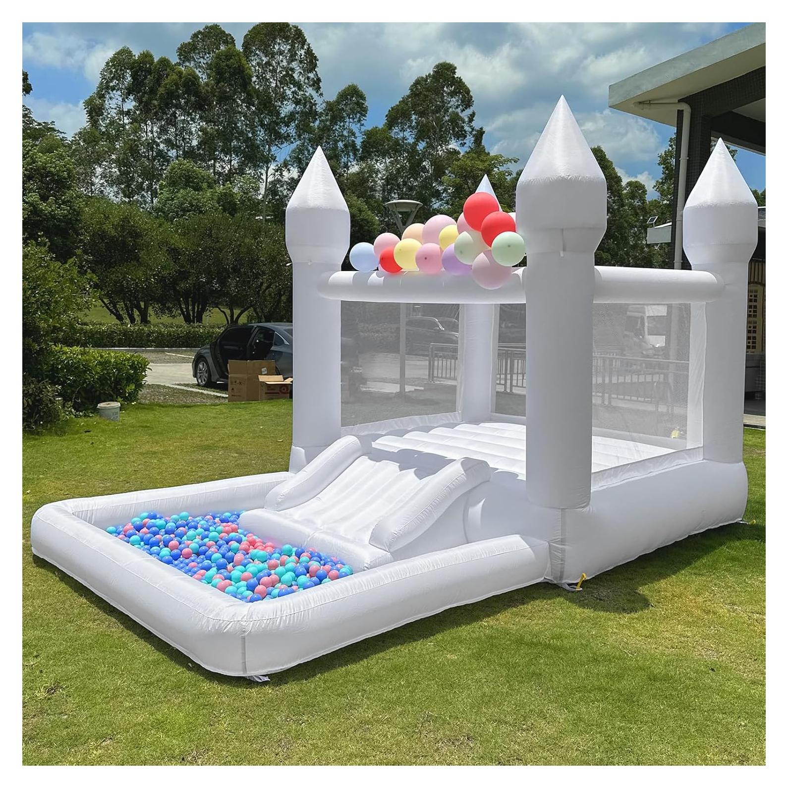 Castillo Hinchable Blanco Milazul 3.96x2.5x2.5m con Accesorios