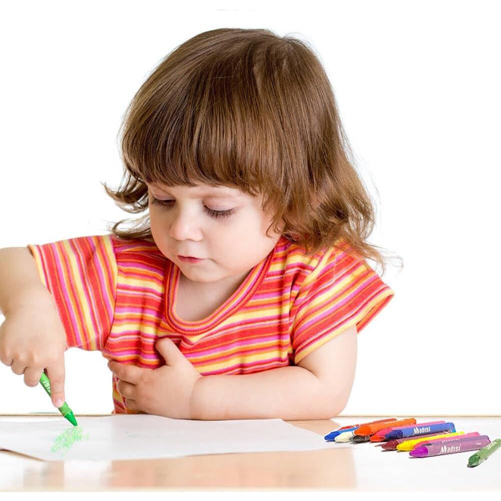 Paquete a granel de crayones Madisi 900 unidades 18 colores