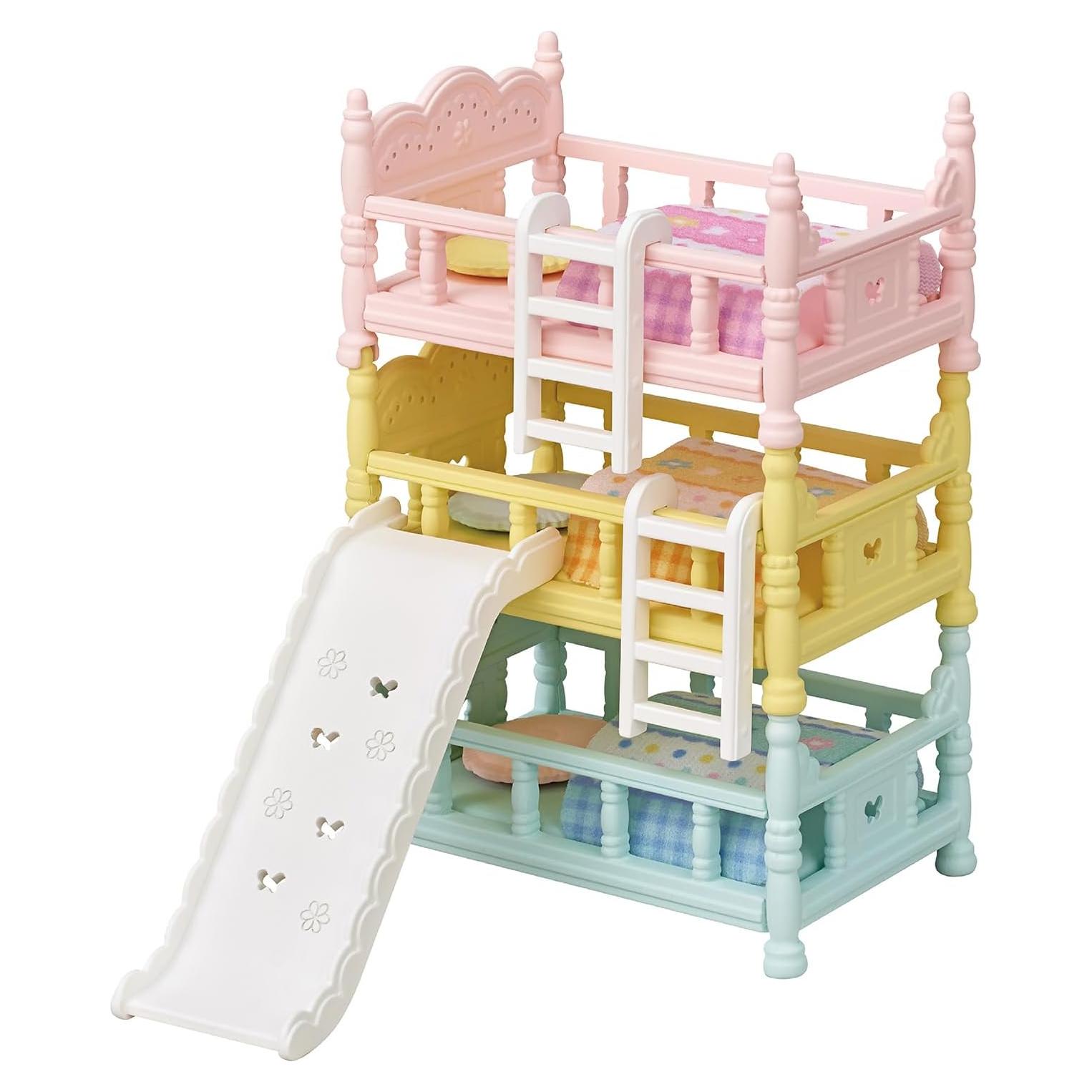Camas triples Calico Critters con tobogán y escaleras