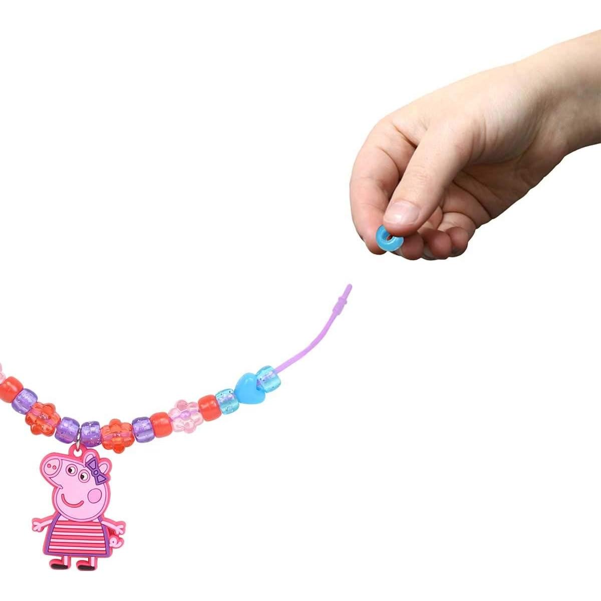 Kit de Collares Peppa Pig Tara Toys 5 charms y 150 cuentas