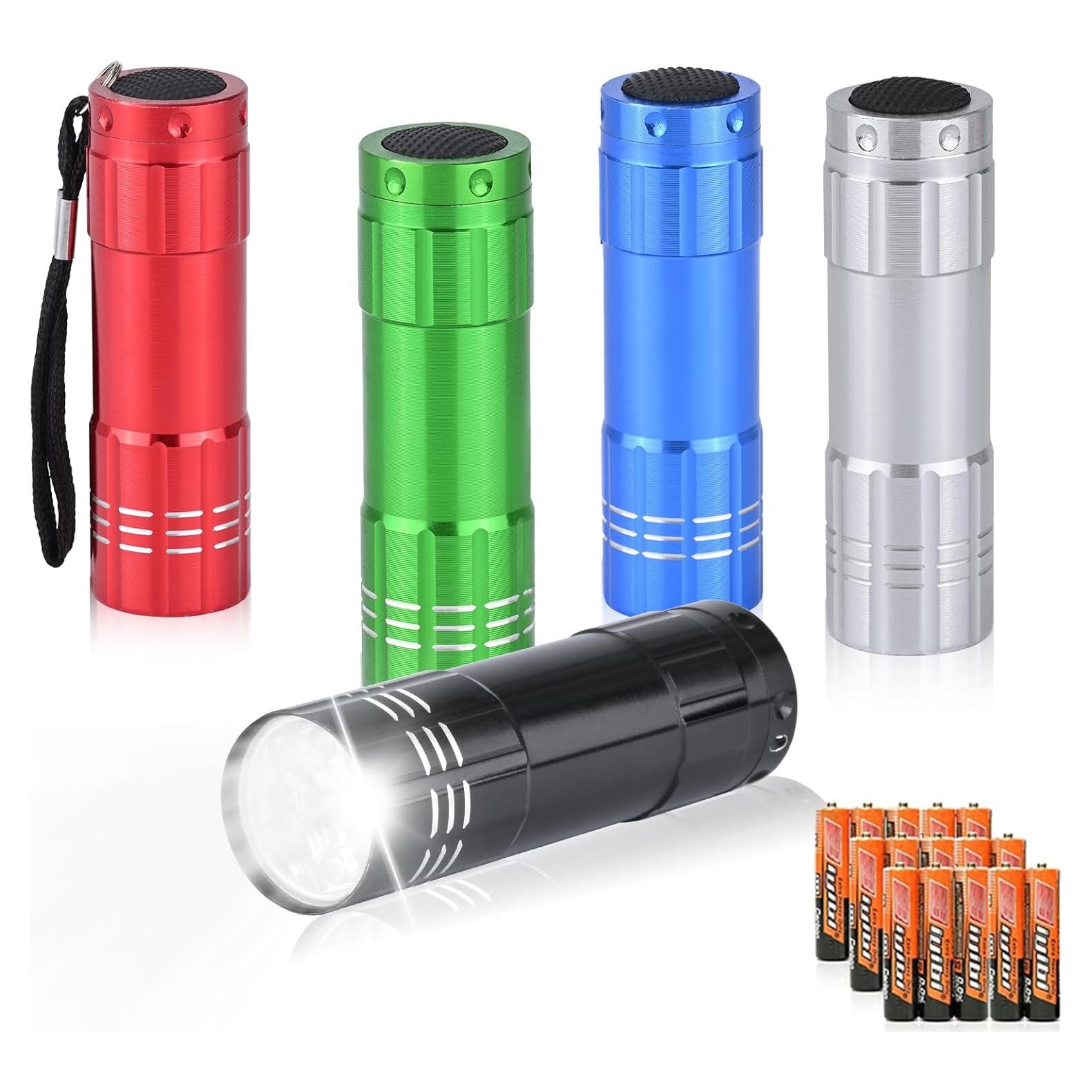 Paquete de 5 Linternas Mini YIKOSAM 9 LED Aluminio Colores Variados