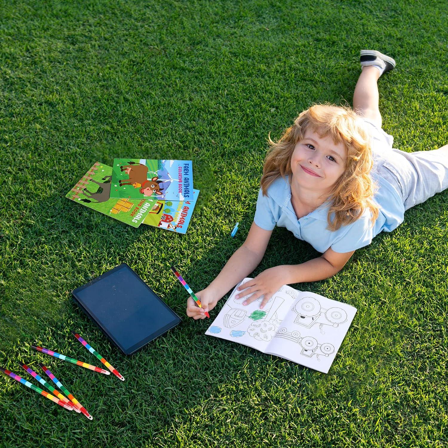 24 Libros para Colorear de Granja + Crayones Apilables