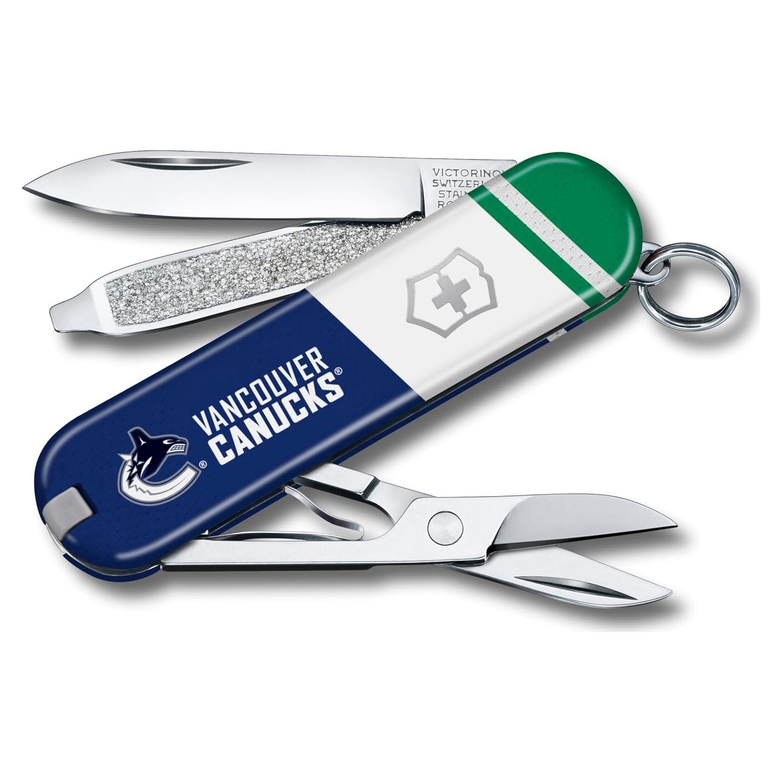 Cuchillo Suizo Victorinox Classic SD 7 Funciones Verde 5.8 cm