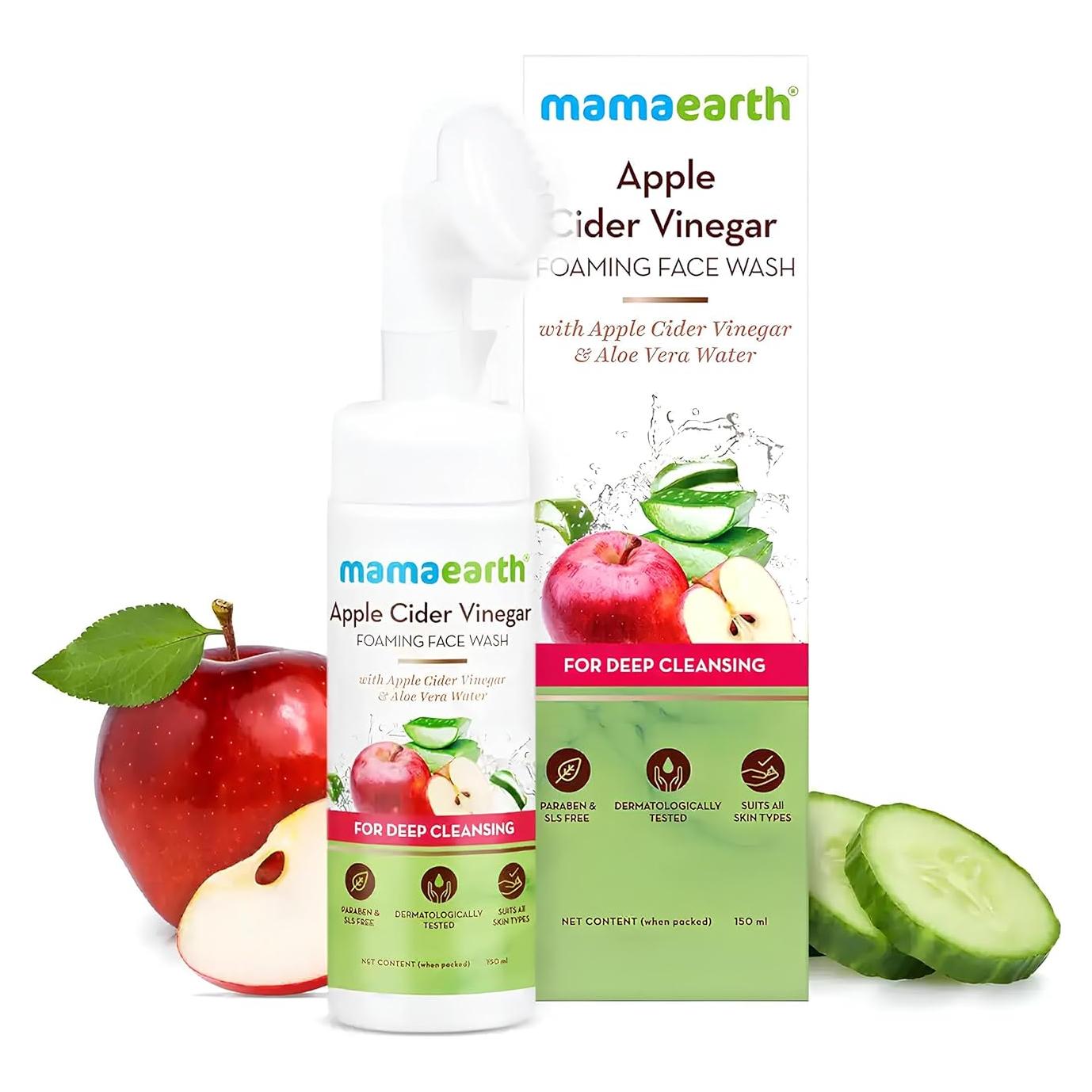 Jabón Espumoso Ubtan Mamaearth 150ml con Cepillo Silicona