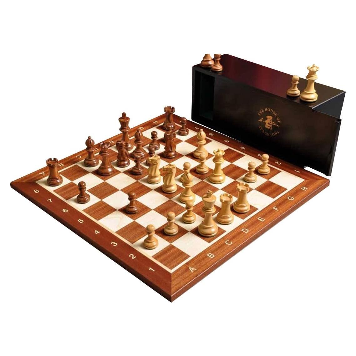 Juego de Ajedrez Grandmaster Staunton con Tablero y Caja