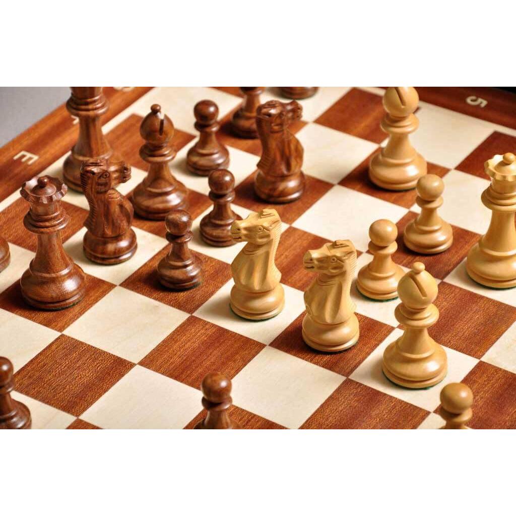 Juego de Ajedrez Grandmaster Staunton con Tablero y Caja