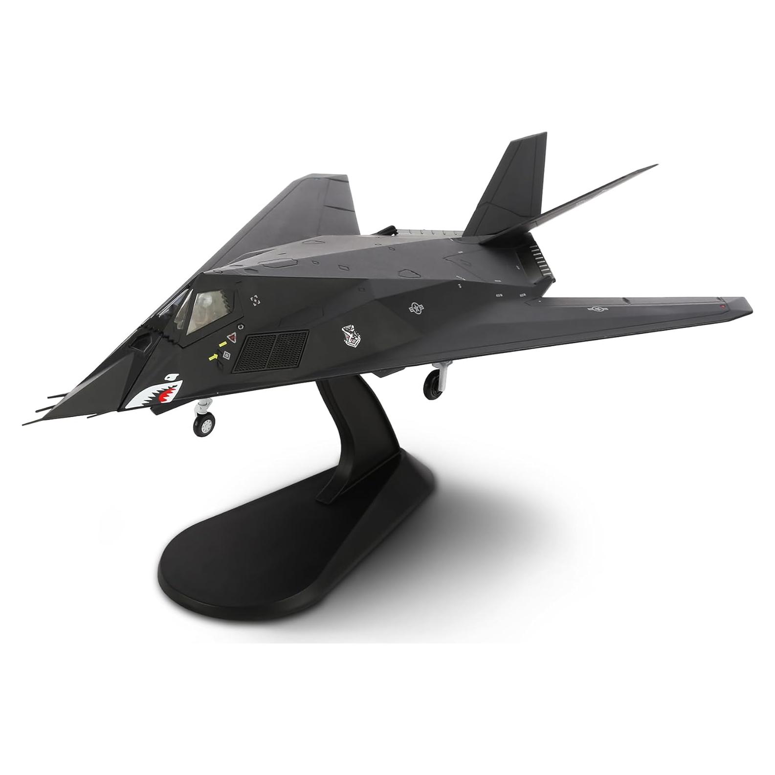 Modelo de avión militar F-117 Nighthawk HANGHANG 1/72