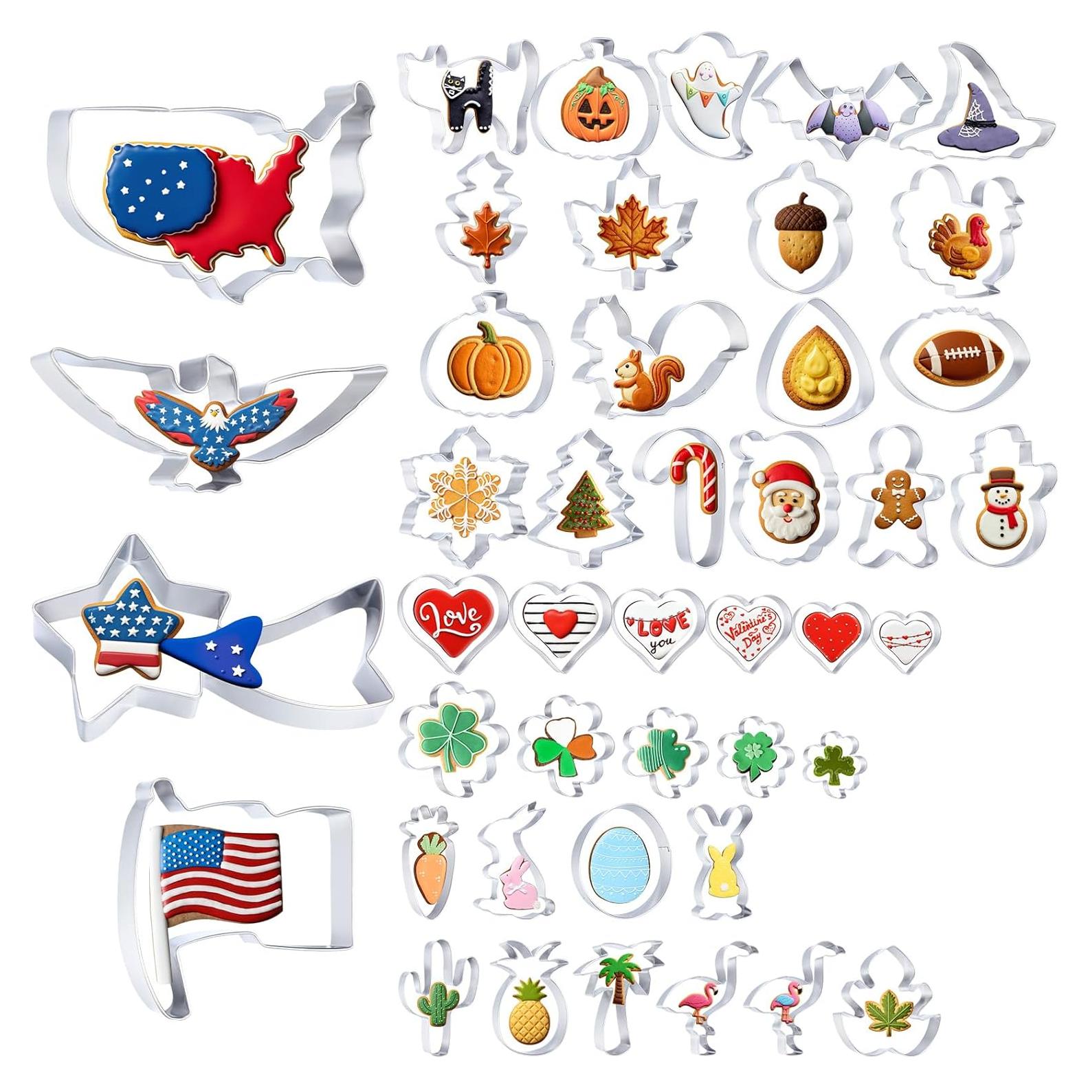 Juego de 44 Cortadores de Galletas Maxdot de Acero Inoxidable