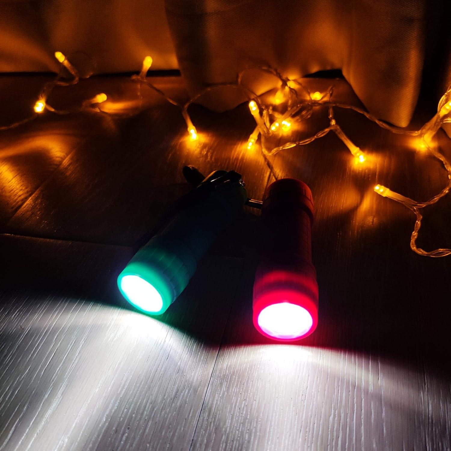 Set de 18 Linternas LED FASTPRO 9 LED con Baterías AAA