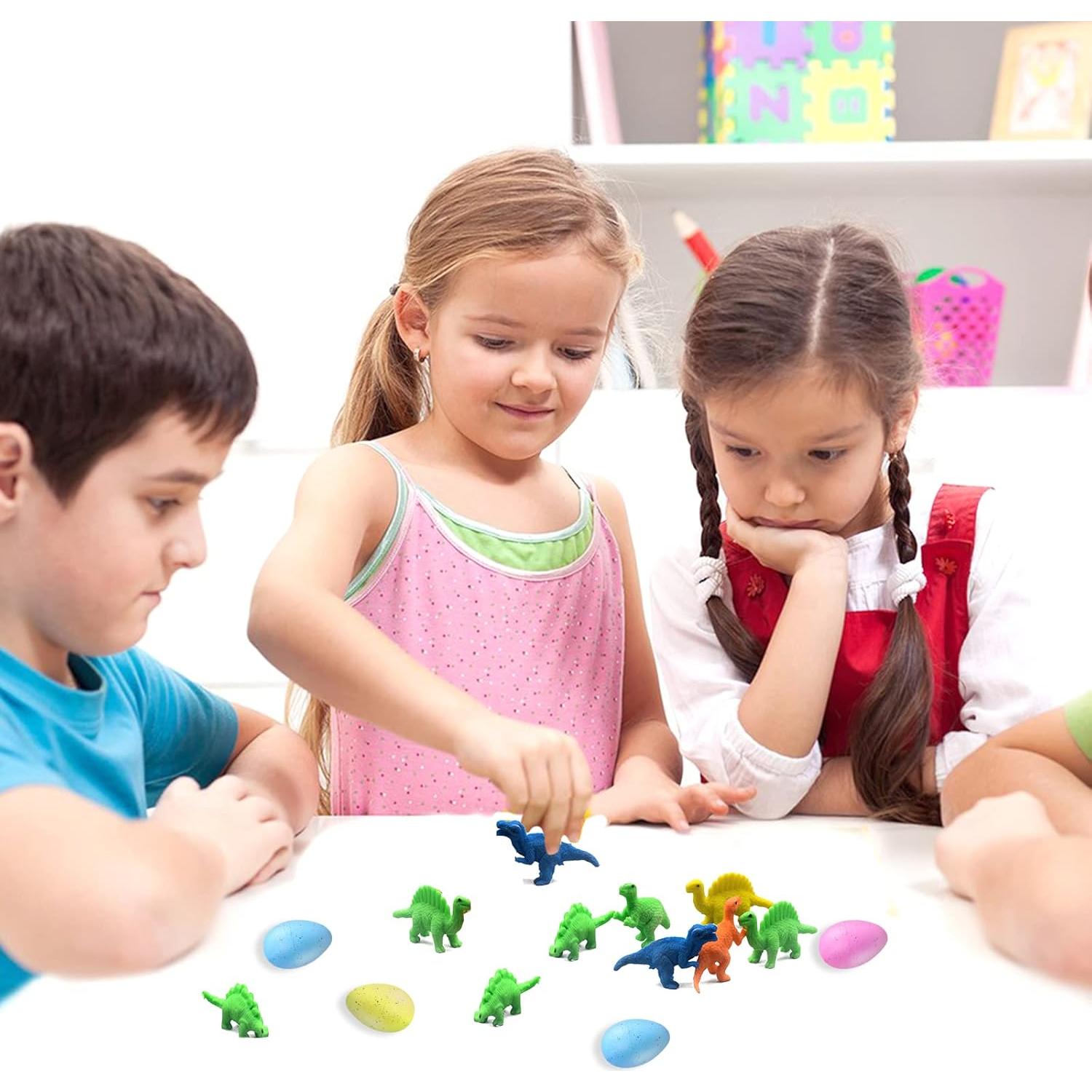 Suministros Fiesta Dinosaurios FASBET 24 Huevos y Tarjetas