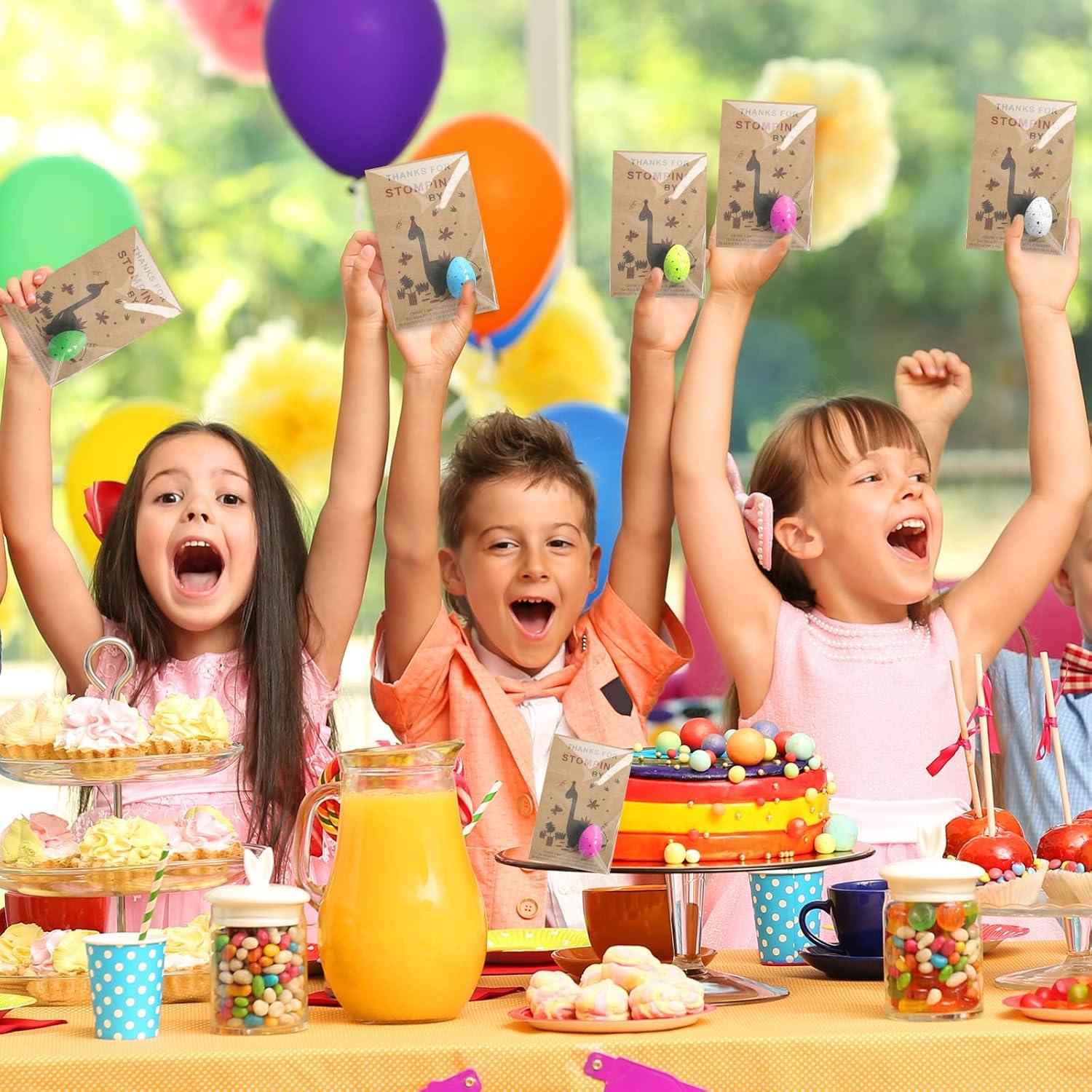 Suministros Fiesta Dinosaurios FASBET 24 Huevos y Tarjetas