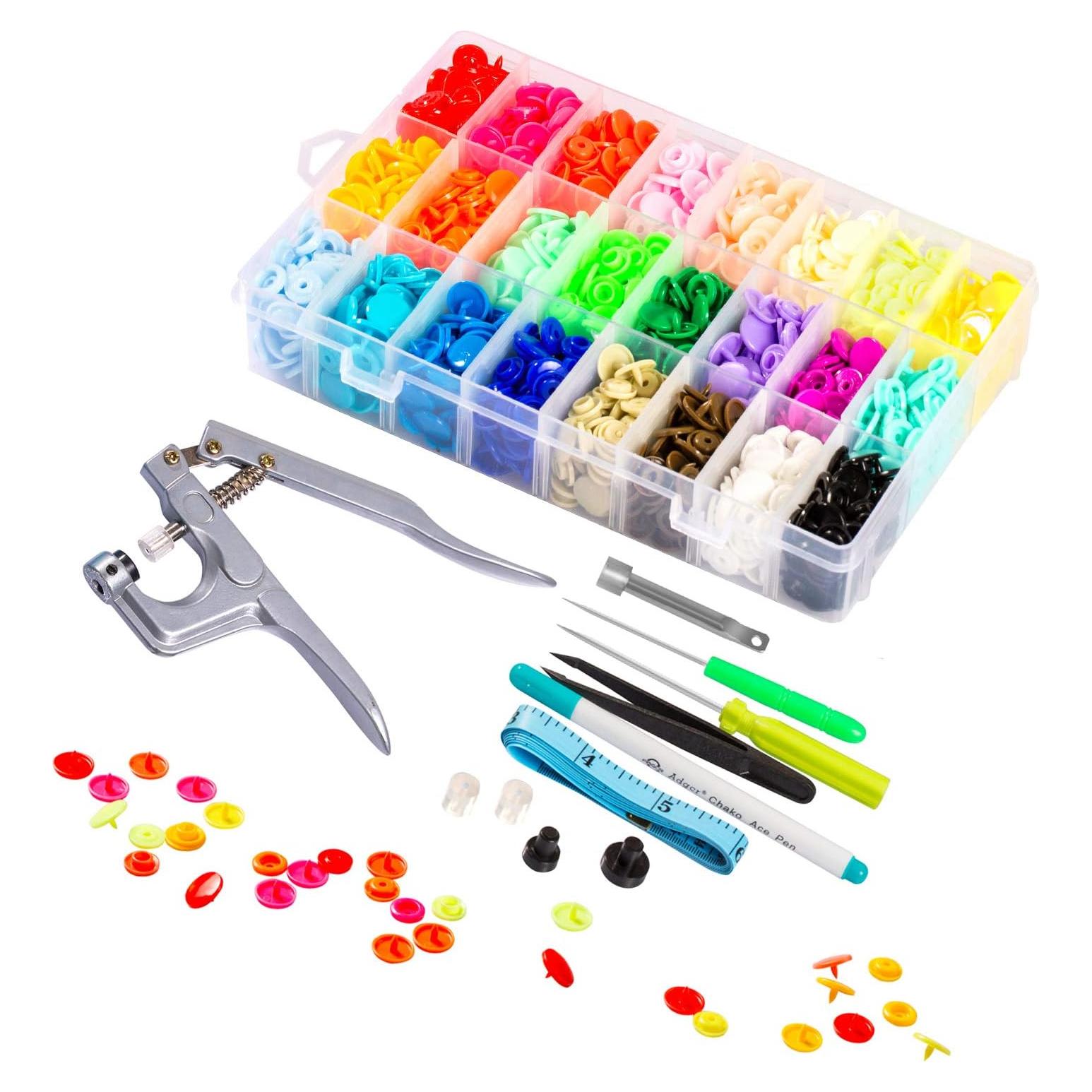 Conjunto de Broches LYNDA T5 con 360 Botones y Pinzas