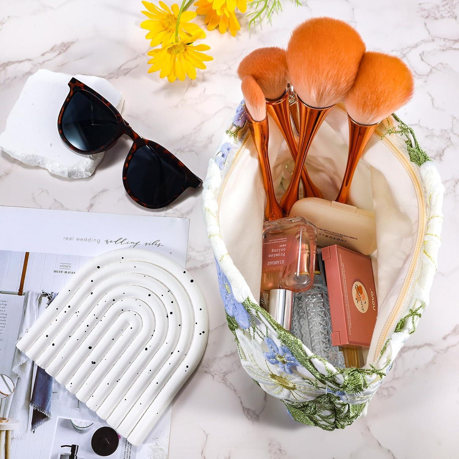 Bolsa de Maquillaje Floral URSKYTOUS 25.4x18.1 cm Ligera