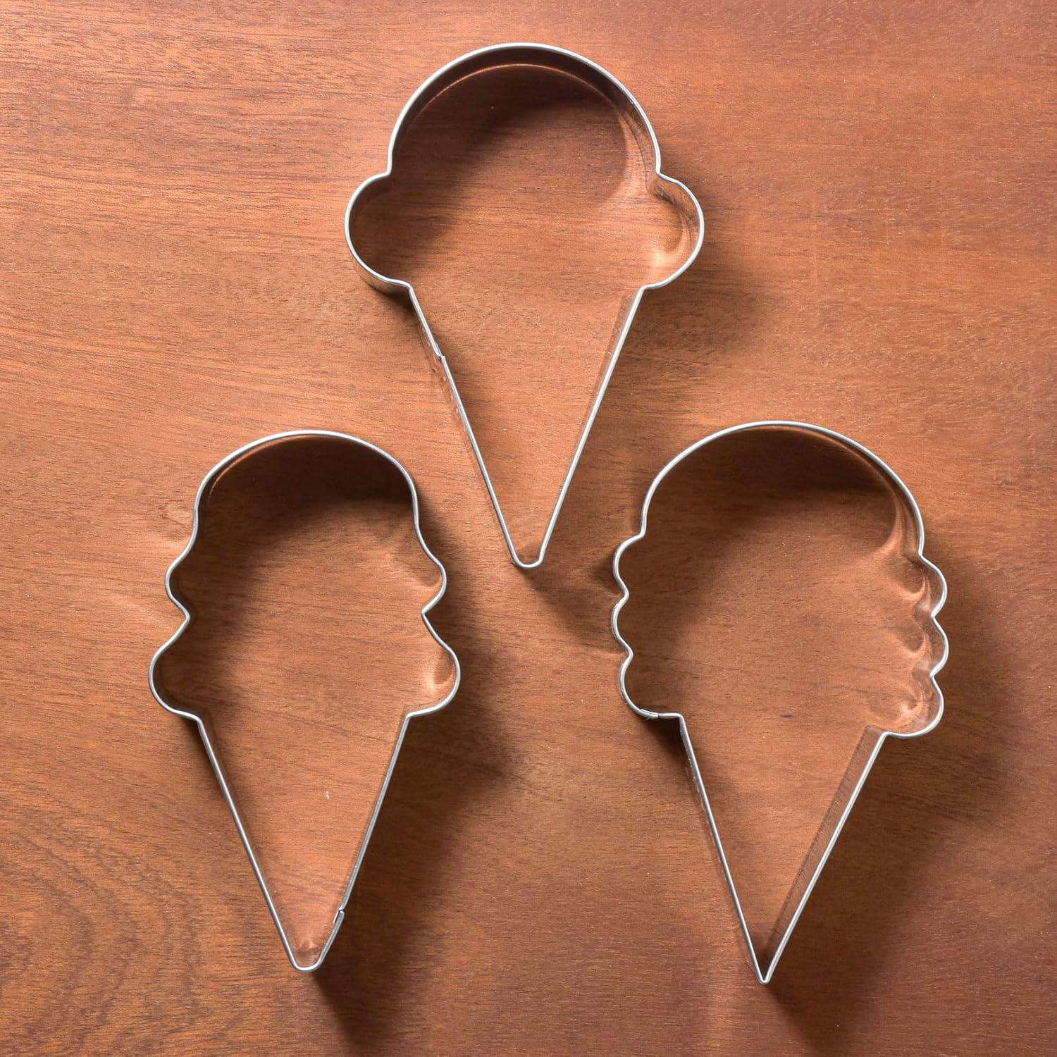 Cortadores de Galletas LILIAO Set 3 Piezas Acero Inoxidable