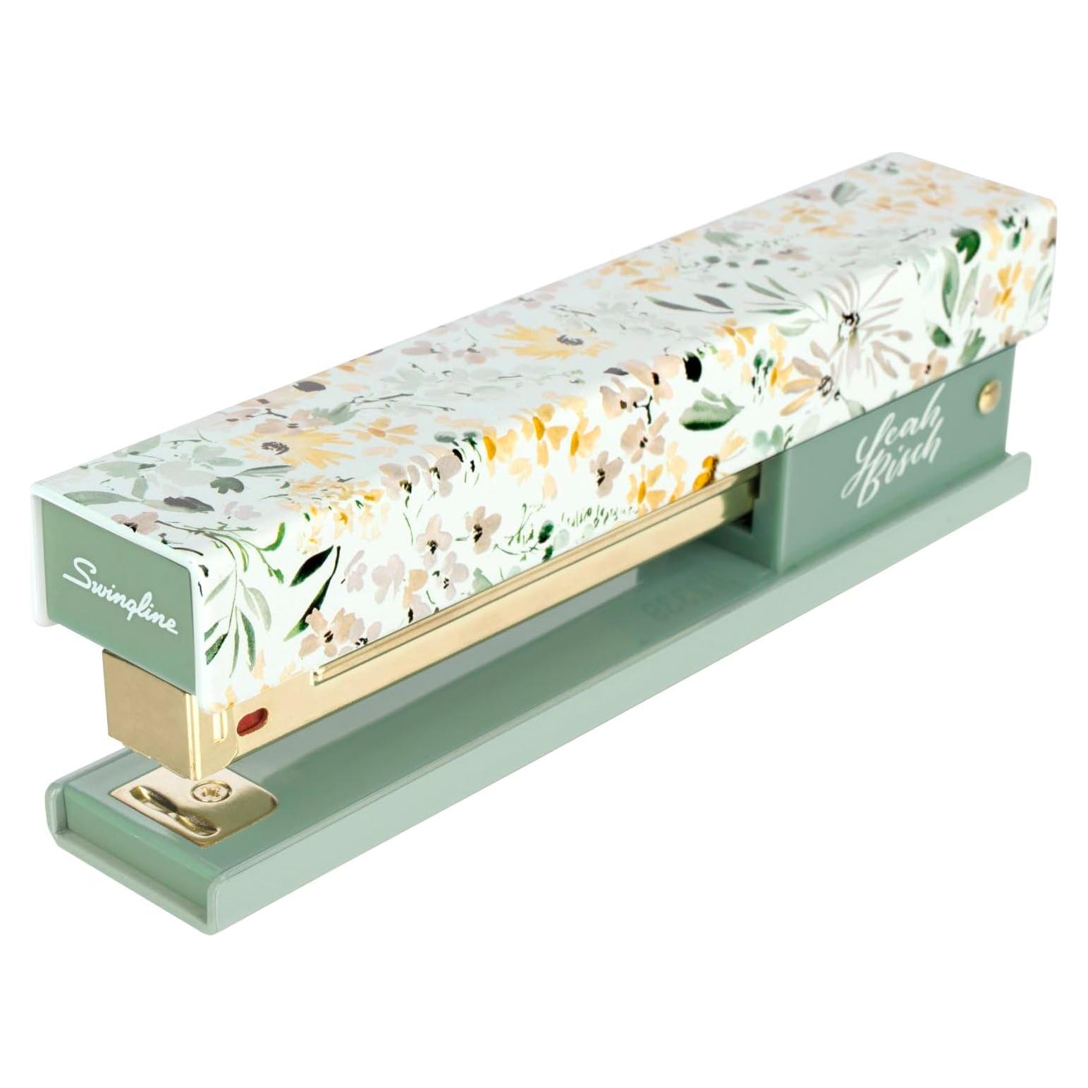 Grapadora Swingline Leah Bisch Flores Silvestres 20 Hojas