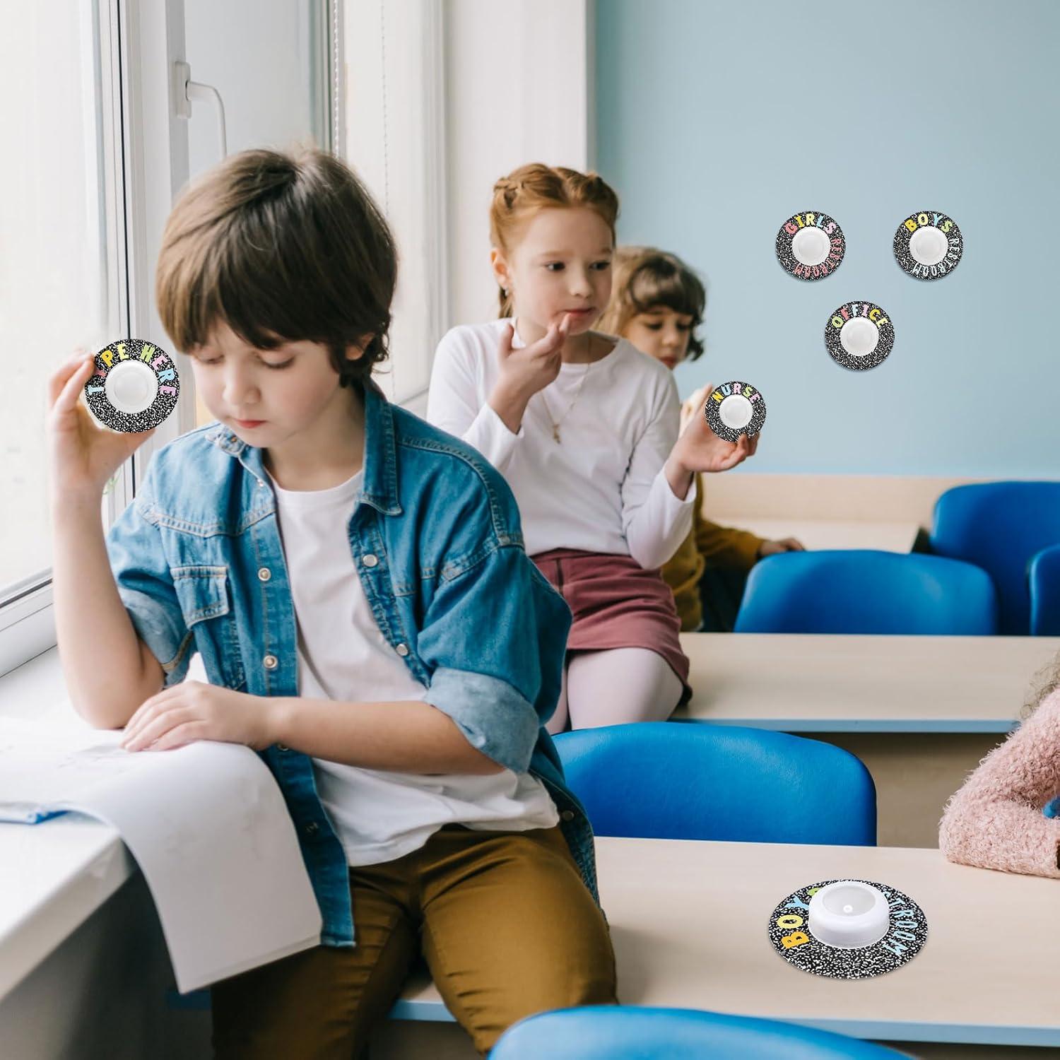 Pases Escolares Magnéticos Glooglitter con Luces de Empuje