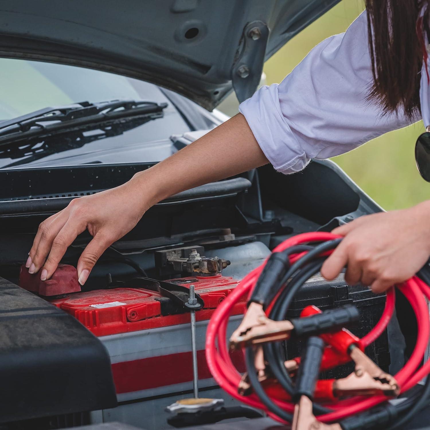 Kit de Emergencia en Carretera Stalwart 30 Piezas con Estuche