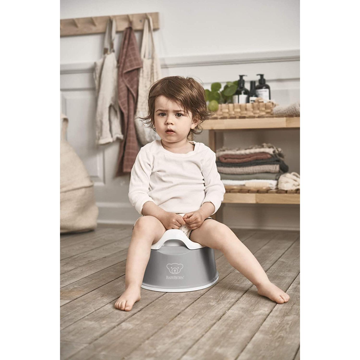 Orinal Inteligente BabyBjorn Gris/Blanco - Compacto y Práctico