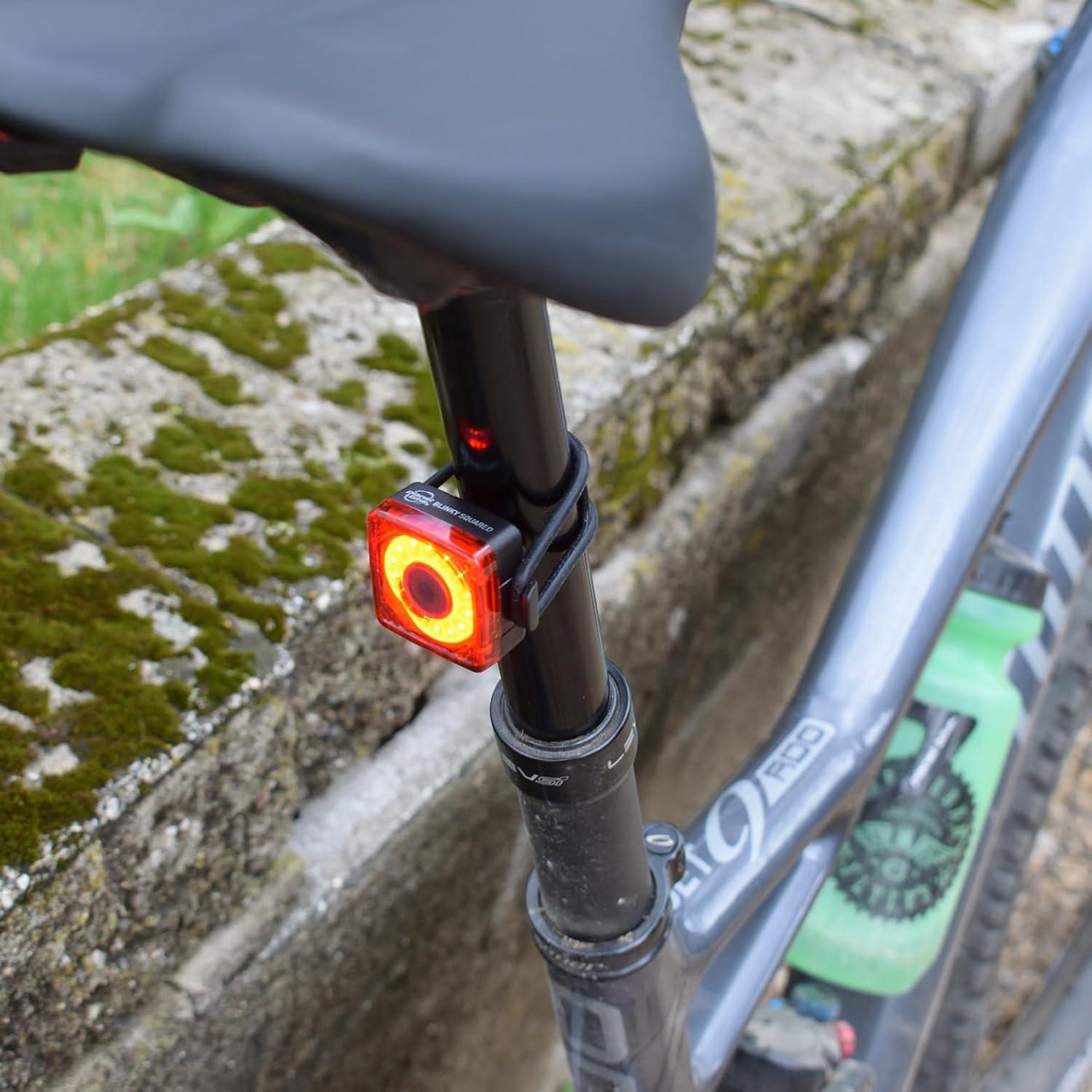 Luz Trasera Planet Bike Blinky Squared LED 30 Lúmenes