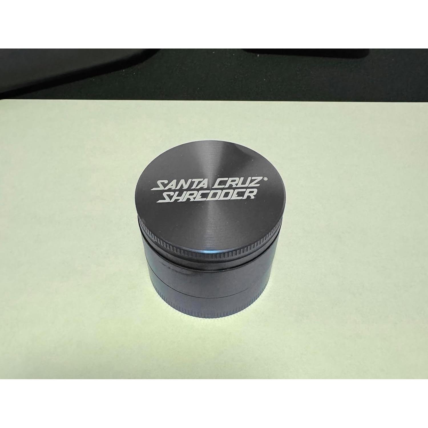 Molinillo de Especias Santa Cruz Shredder 3 Piezas 5.58 cm Gris