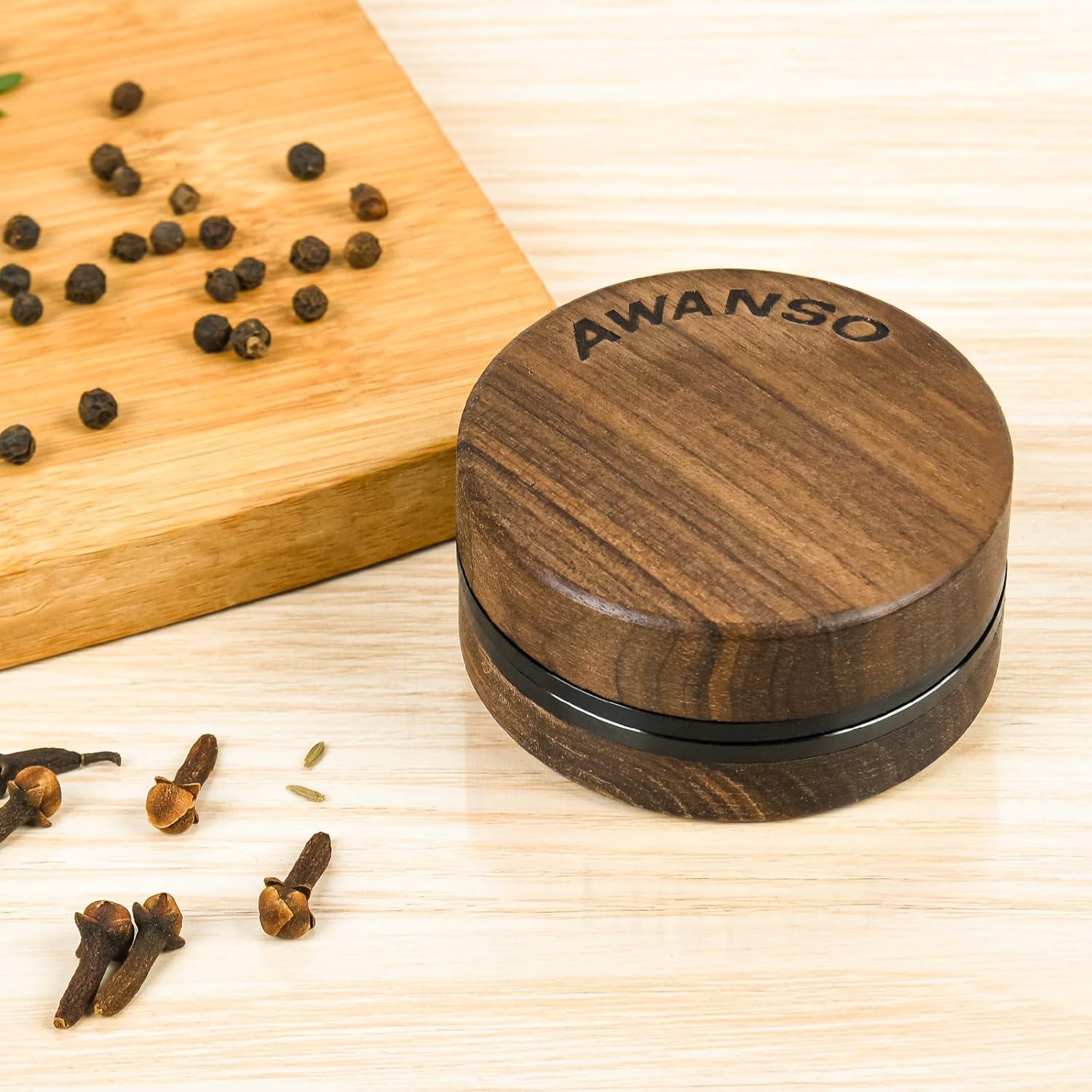 Molino de Especias Manual Awanso de Madera de Nogal 6.35 cm