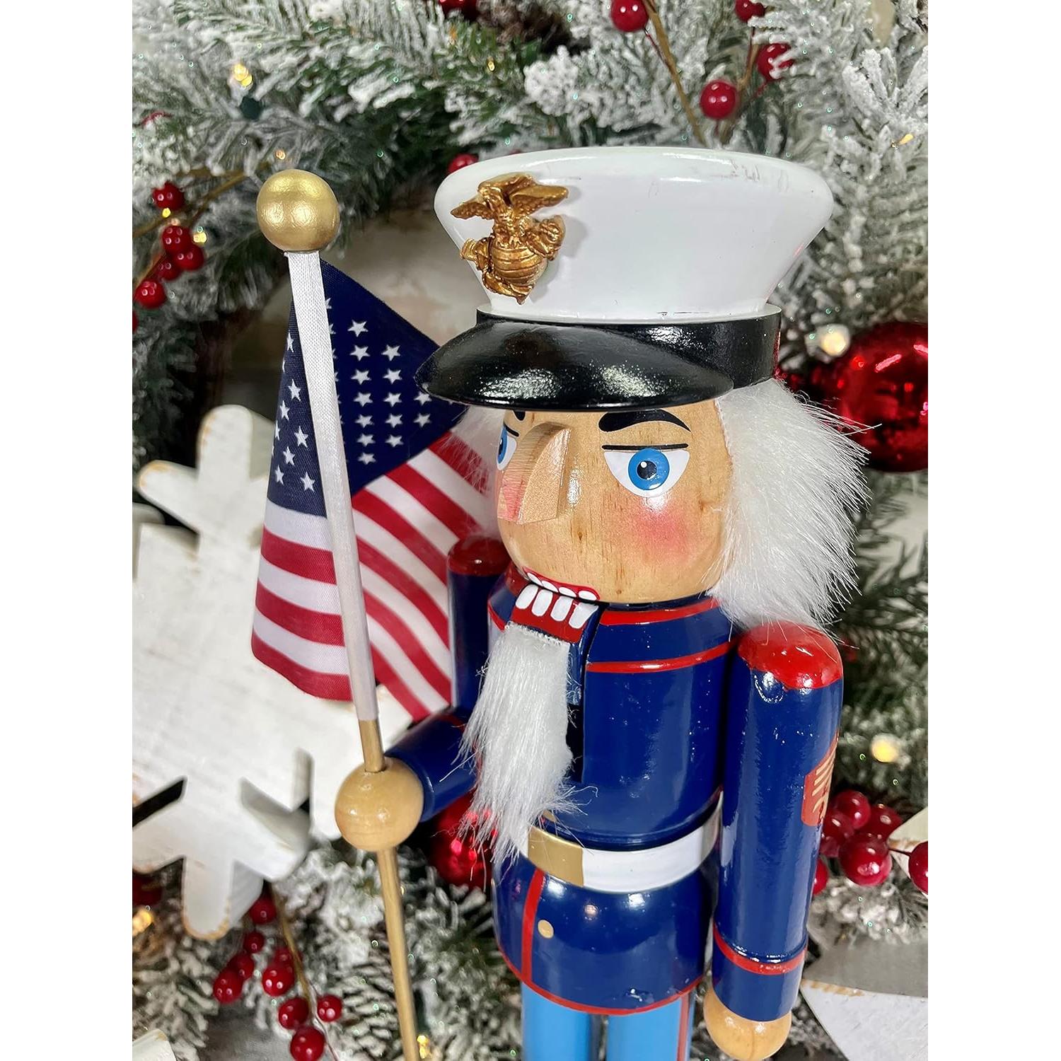 Cascanueces Marino 35.56 cm Taller de Santa Hecho a Mano