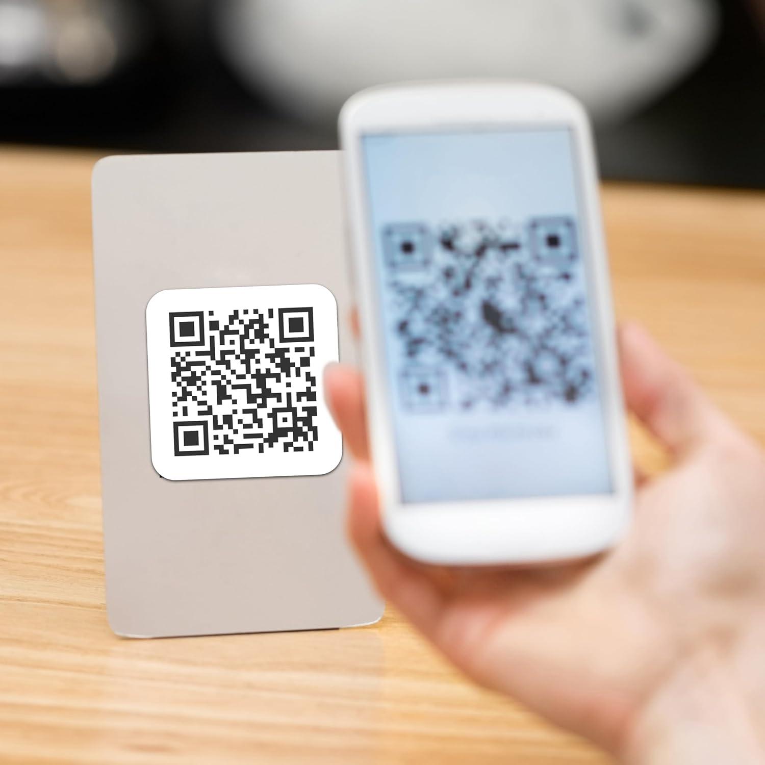 Etiquetas de Código QR Personalizadas Bunny Badges 5 cm