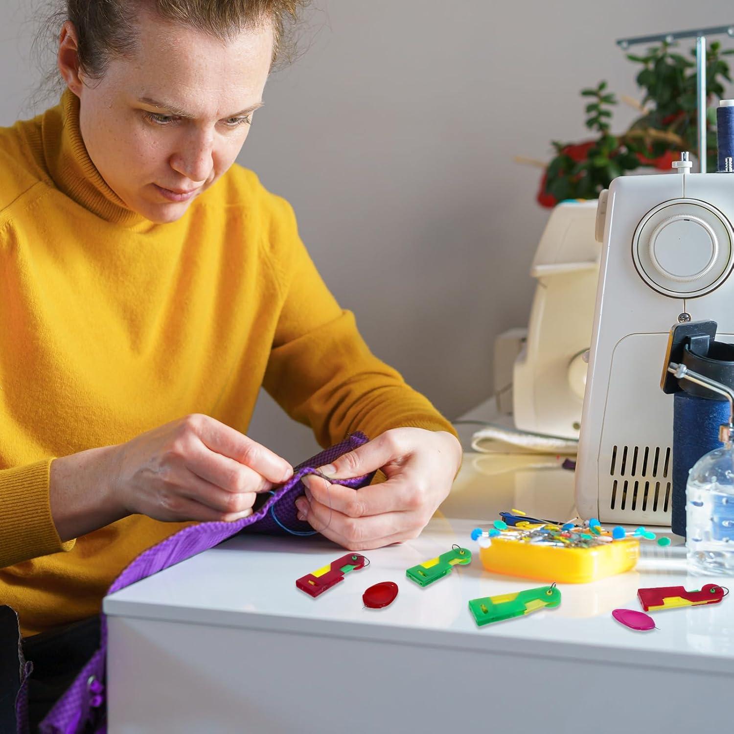 11 Enhebradores Automáticos de Agujas Psyqtsuary - 6.8x2.3cm y 4x2cm