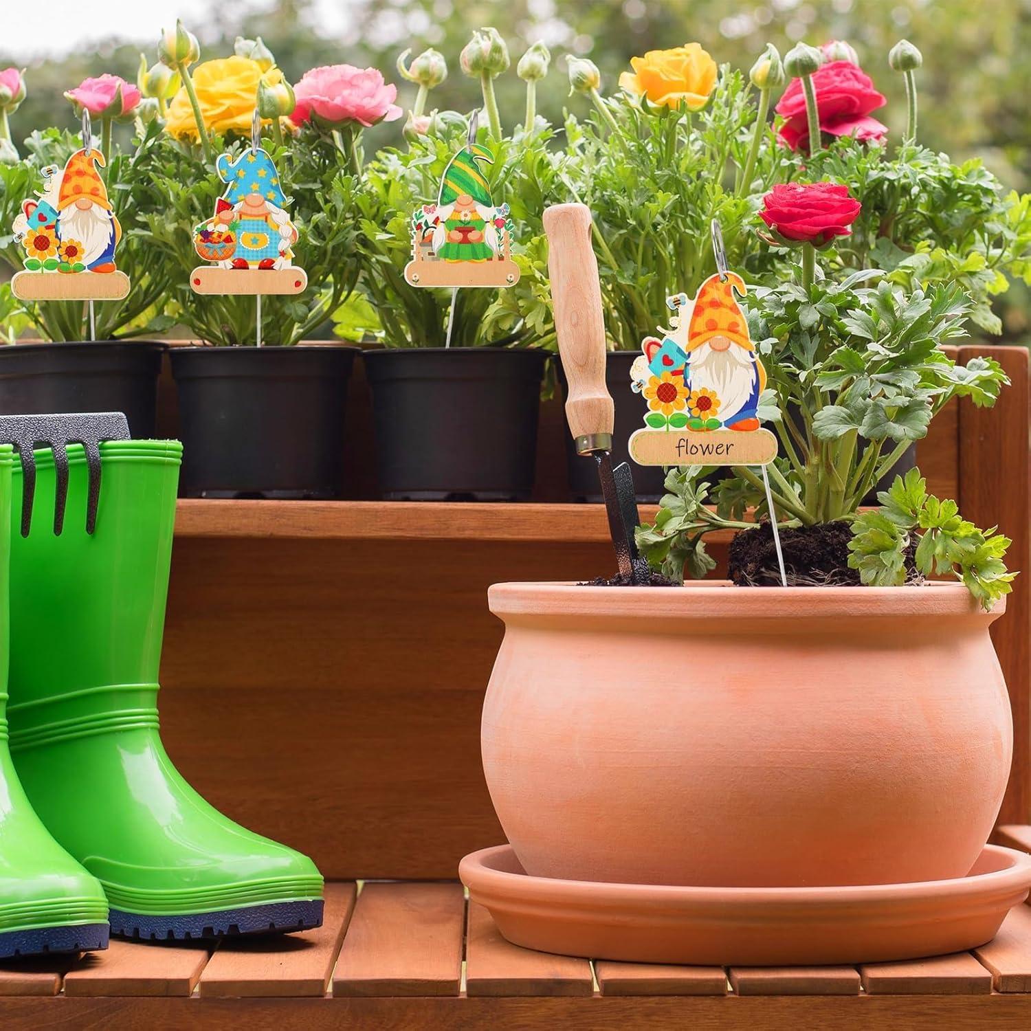 UPINS 24 Etiquetas de Gnomos para Jardín - Madera Impermeable