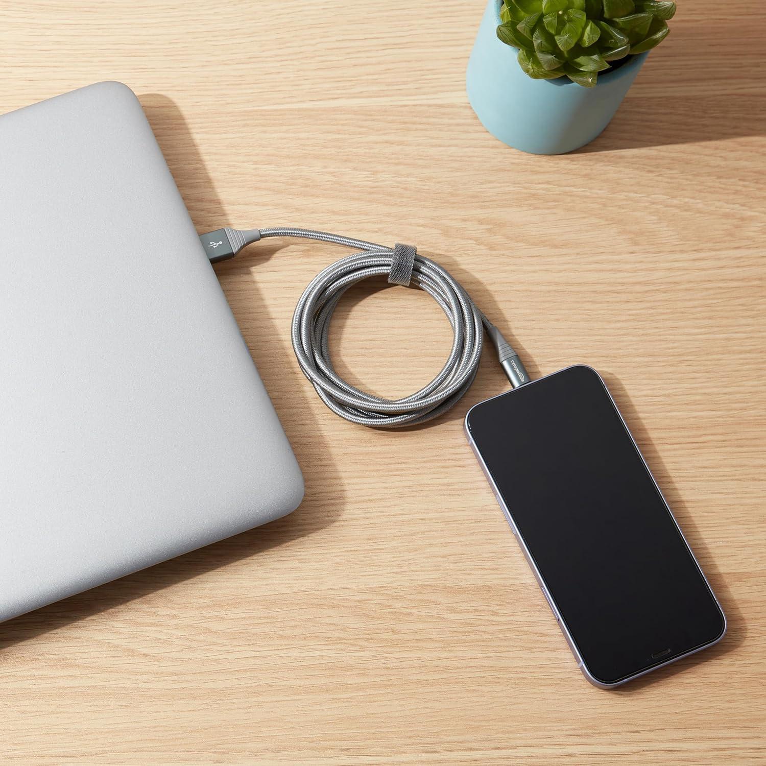 Cable USB-A a Lightning Amazon Basics 1.83m Nylon MFi Gris