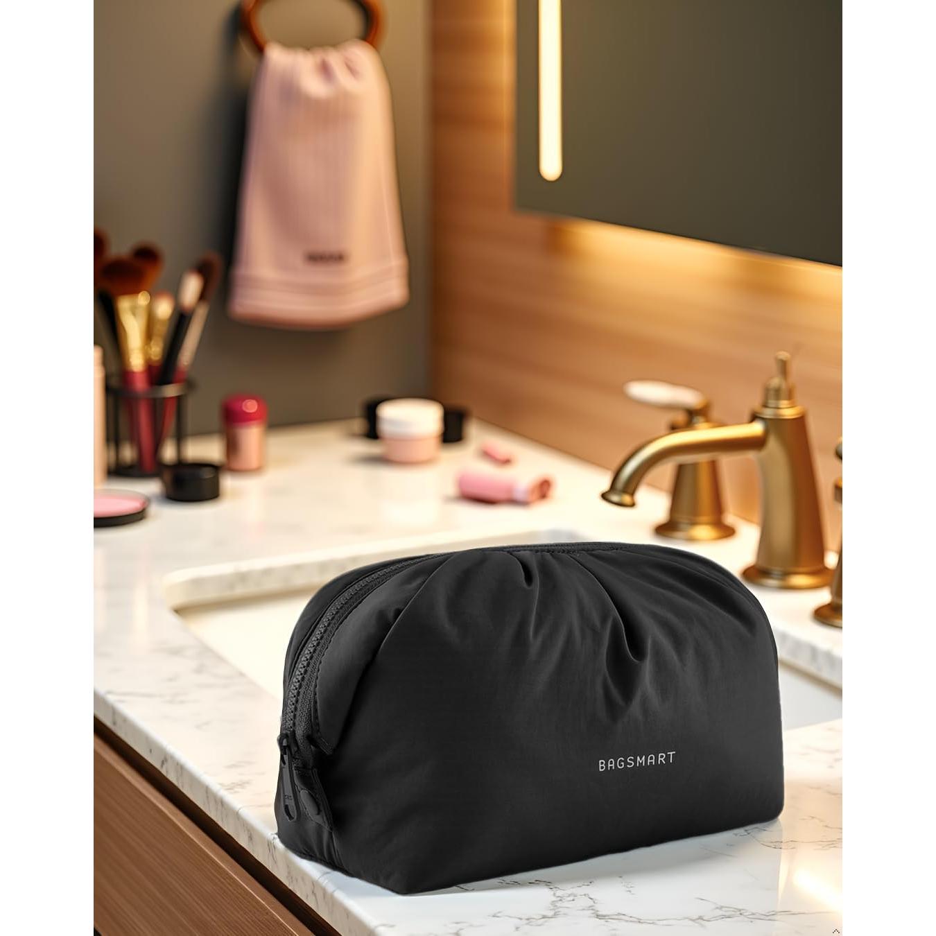 Bolsa de Maquillaje de Viaje BAGSMART Negra 17.9x8.8x11.4cm