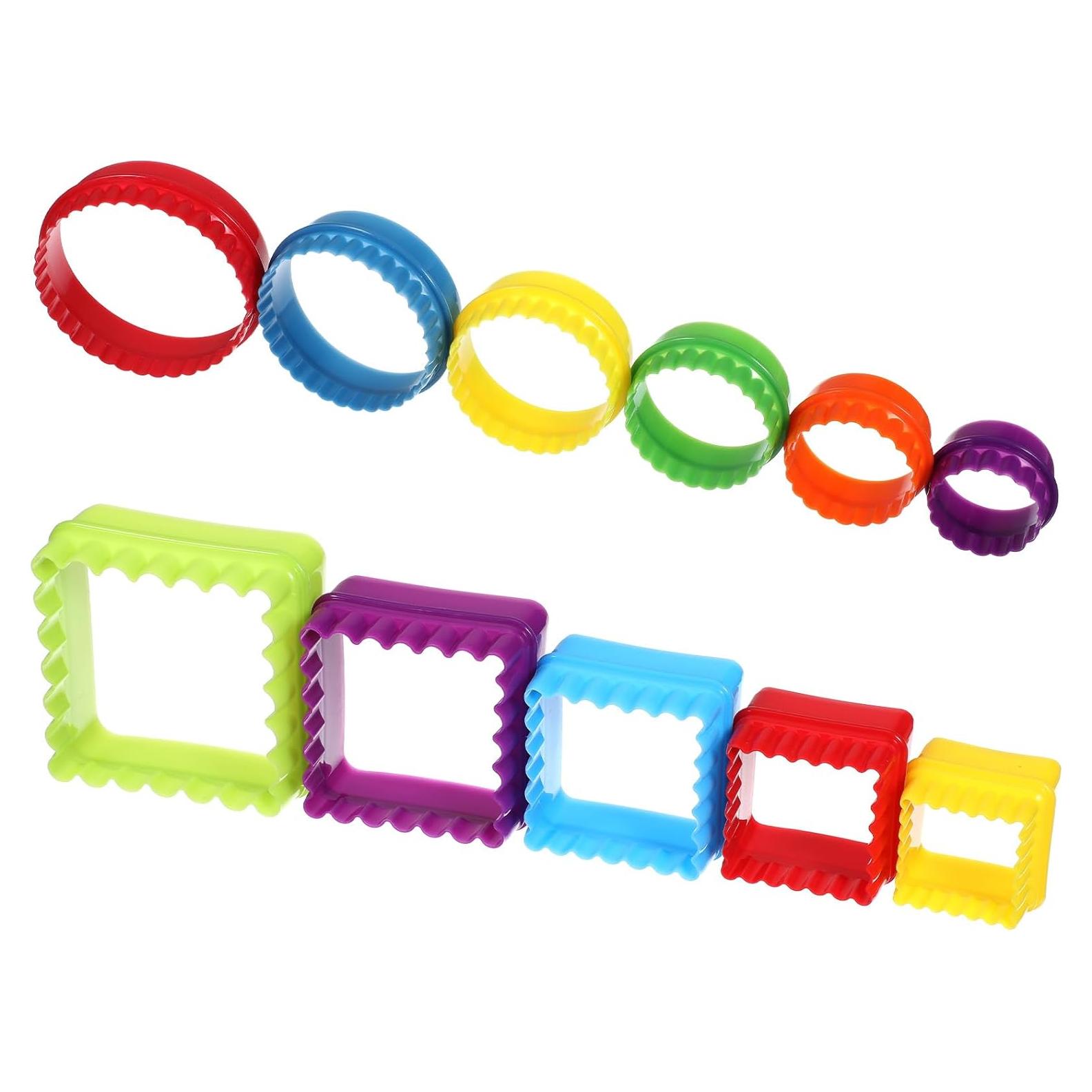 Juego de 11 Cortadores de Galletas de Plástico Apausvcm