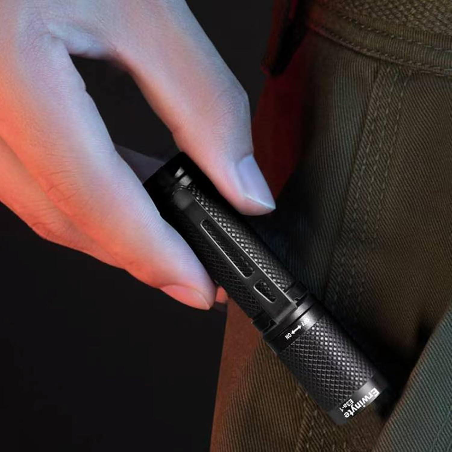 Linterna LED Mini Erwinyte E3a 180 Lúmenes 5 Modos IPX8