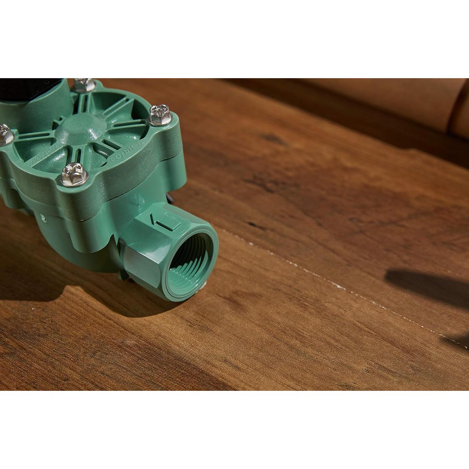 Válvula de Aspersor Orbit 57280 3/4" PVC Automática