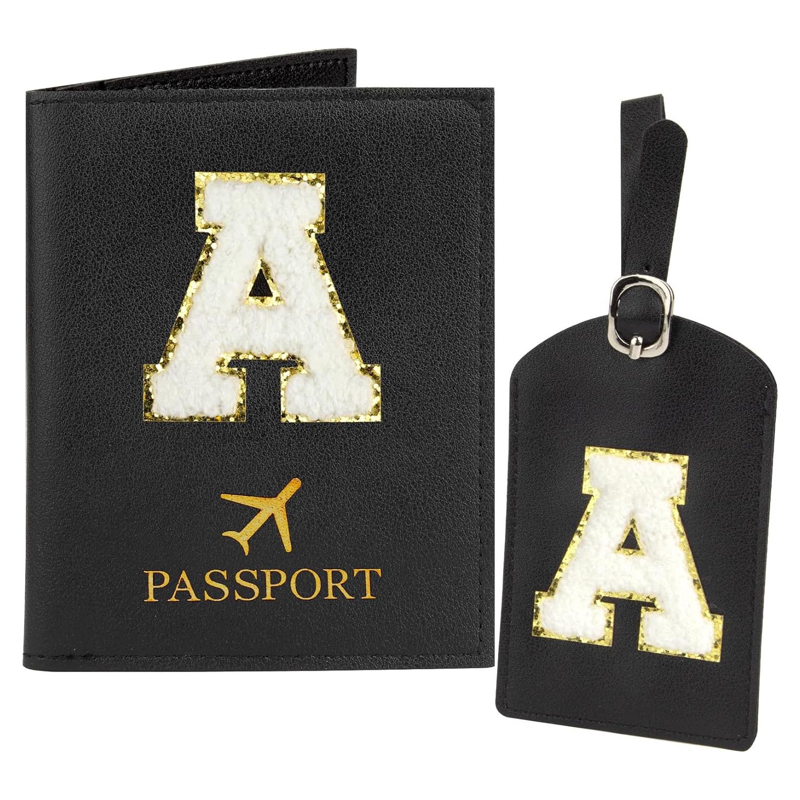 Portapasaportes y Etiqueta de Equipaje Iniciales Mujer - Cuero PU