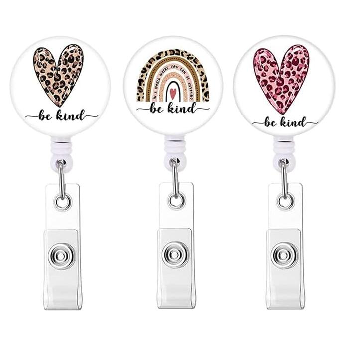 Clip de Insignia Retráctil QIYUSHRY 3 Paquetes 60cm 2 Corazones