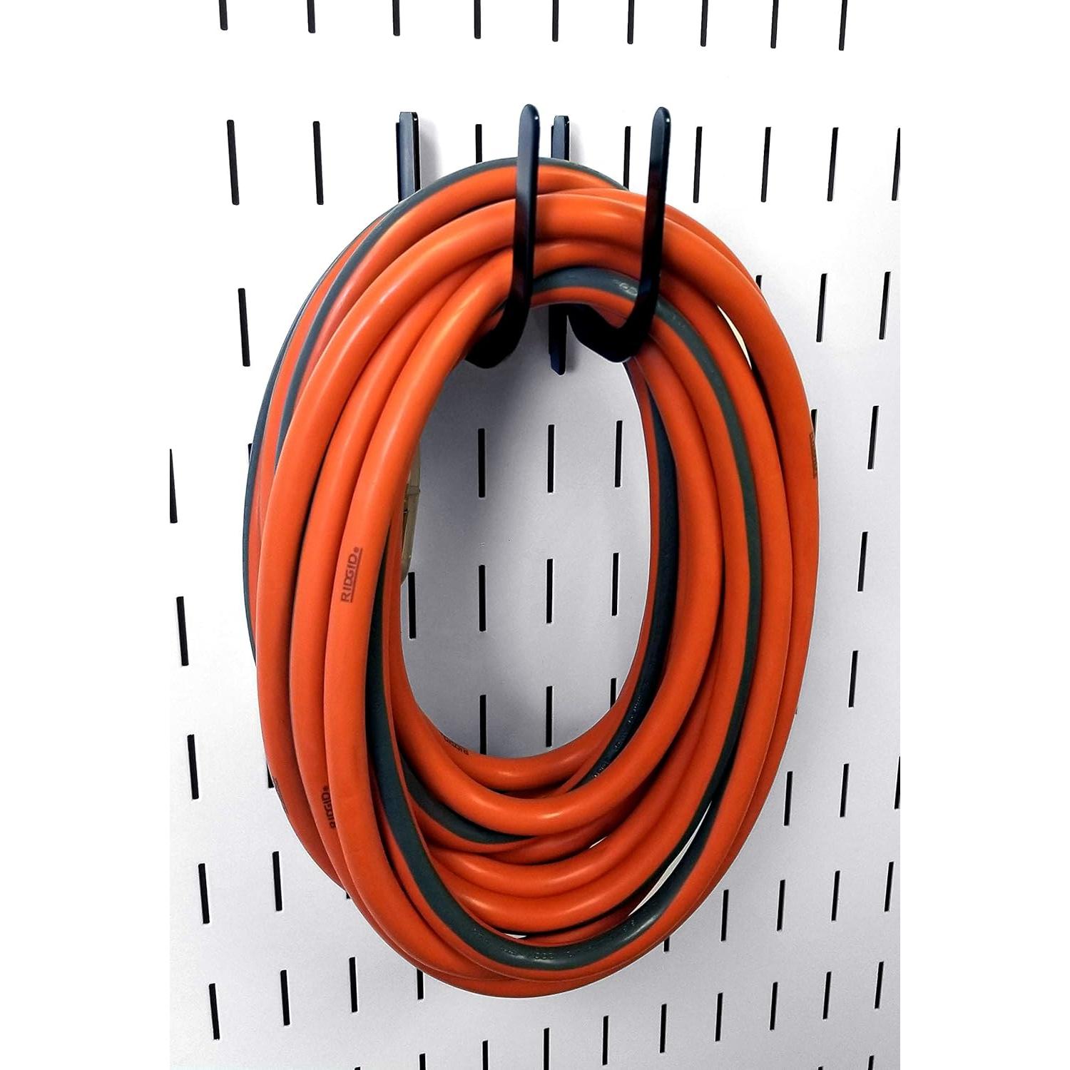 Ganchos U para Tablero de Clavos Wall Control - 2 Piezas, 10.16 cm